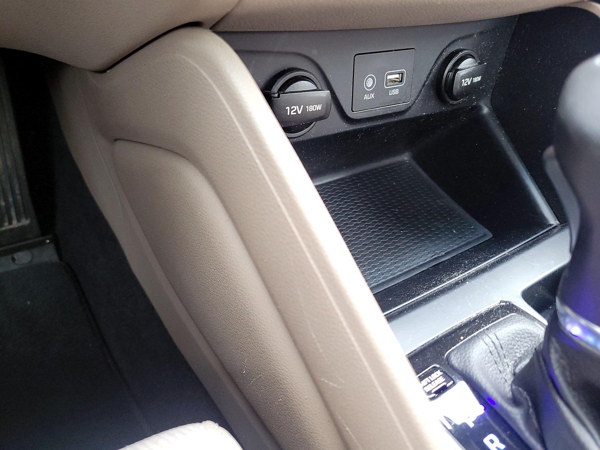 Thumbnail: 2018 Hyundai Tucson - 16