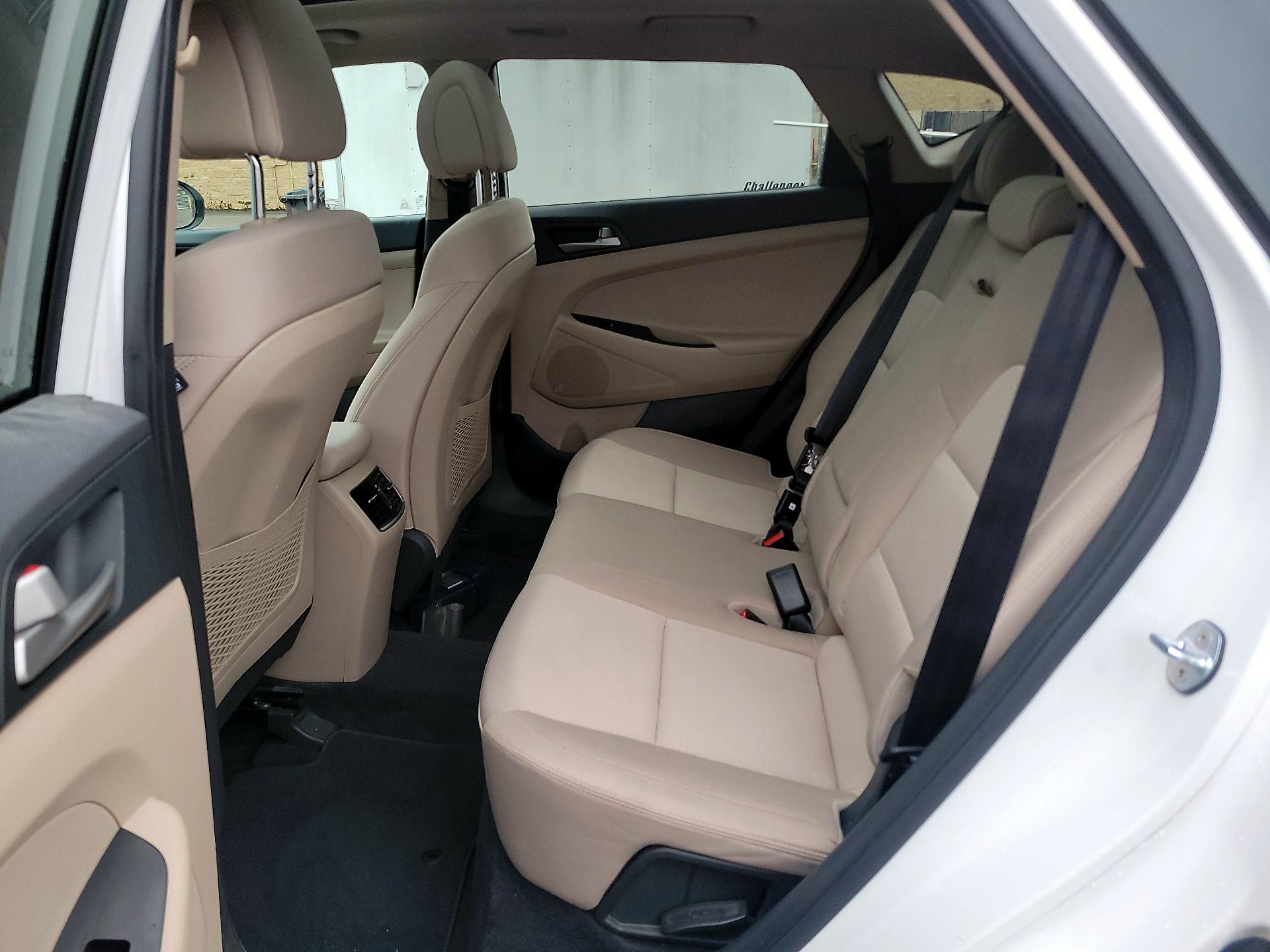 Thumbnail: 2018 Hyundai Tucson - 18