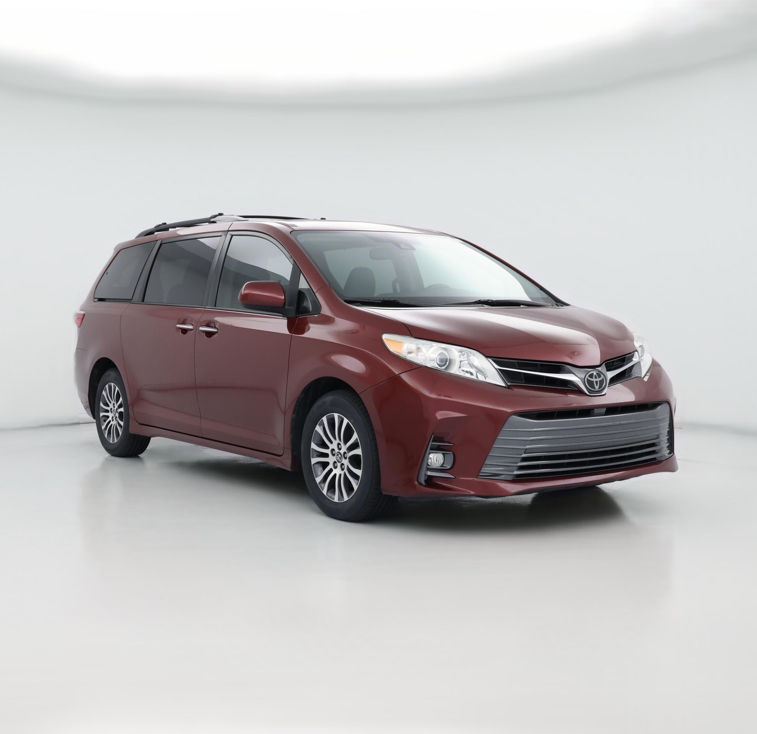 Thumbnail: 2018 Toyota Sienna - 1