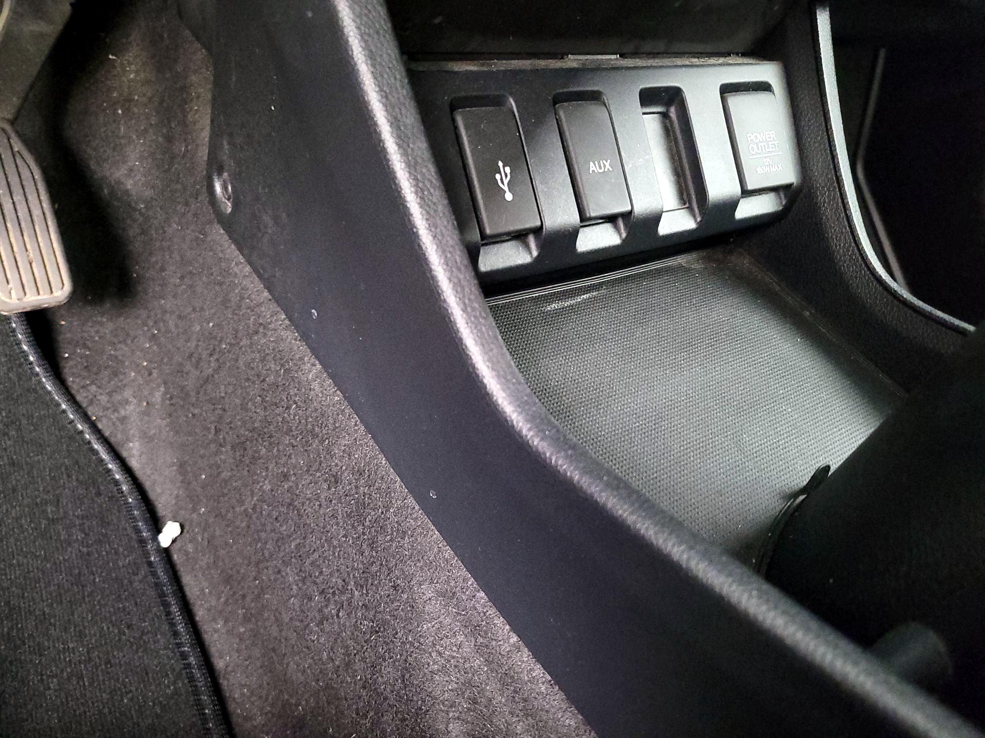 Thumbnail: 2016 Honda HR-V - 18