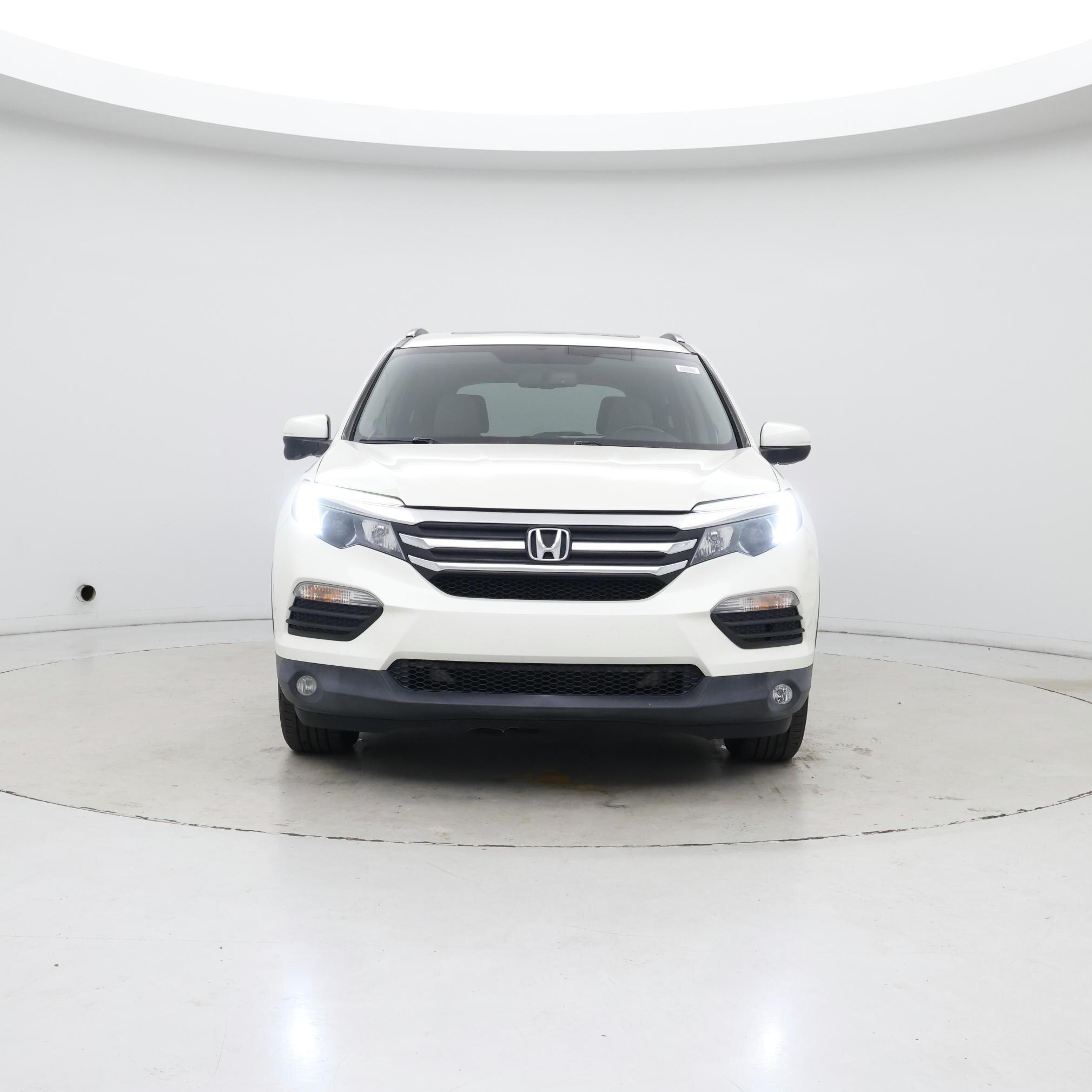 Thumbnail: 2017 Honda Pilot - 5