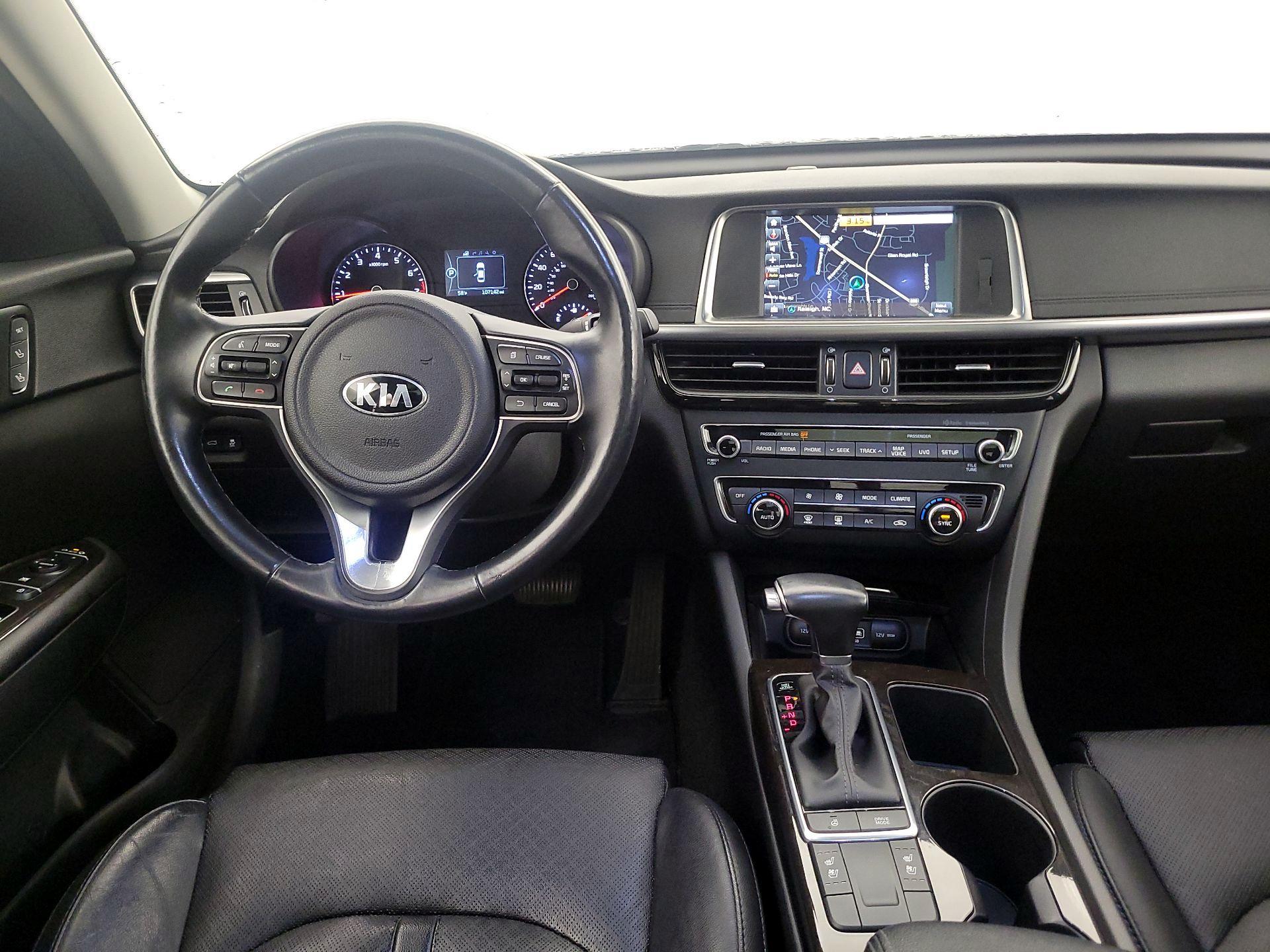 Thumbnail: 2016 Kia Optima - 10