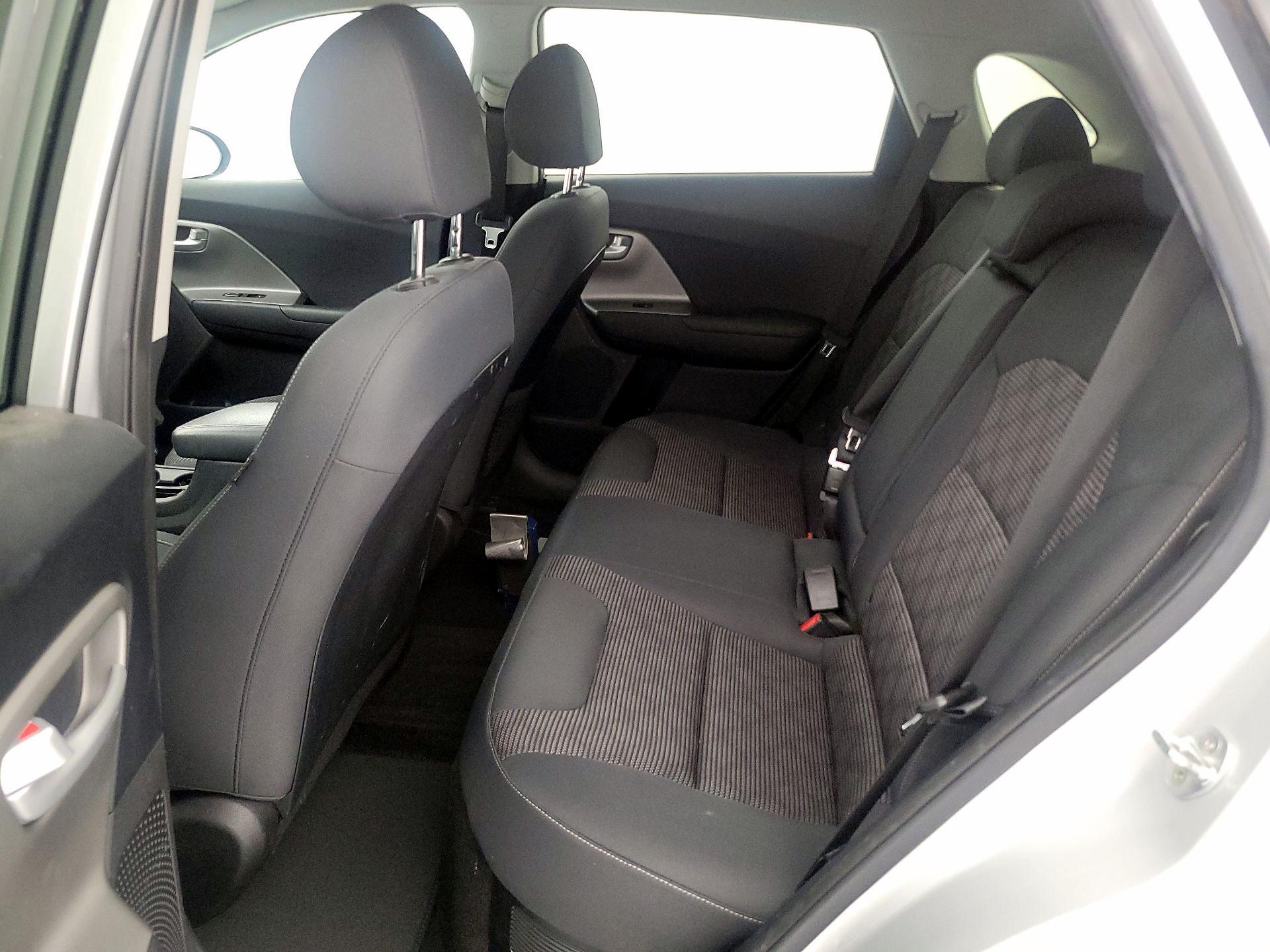 Thumbnail: 2019 Kia Niro - 19