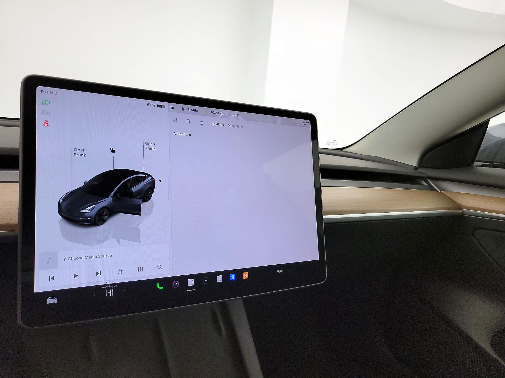 Thumbnail: 2023 Tesla Model 3 - 15