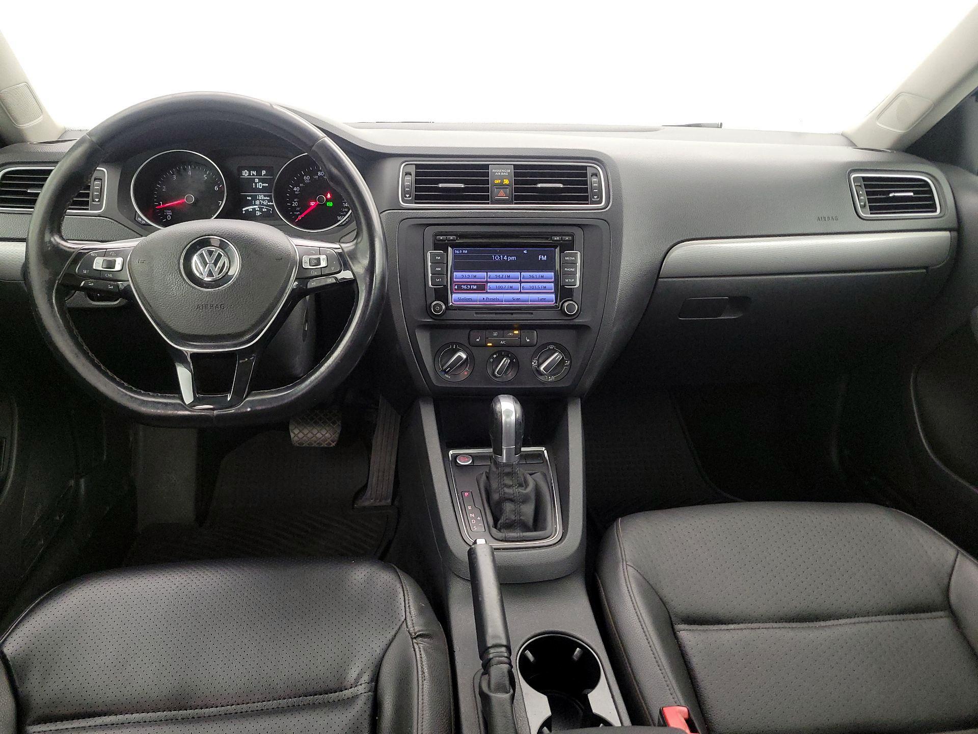 Thumbnail: 2015 Volkswagen Jetta - 9