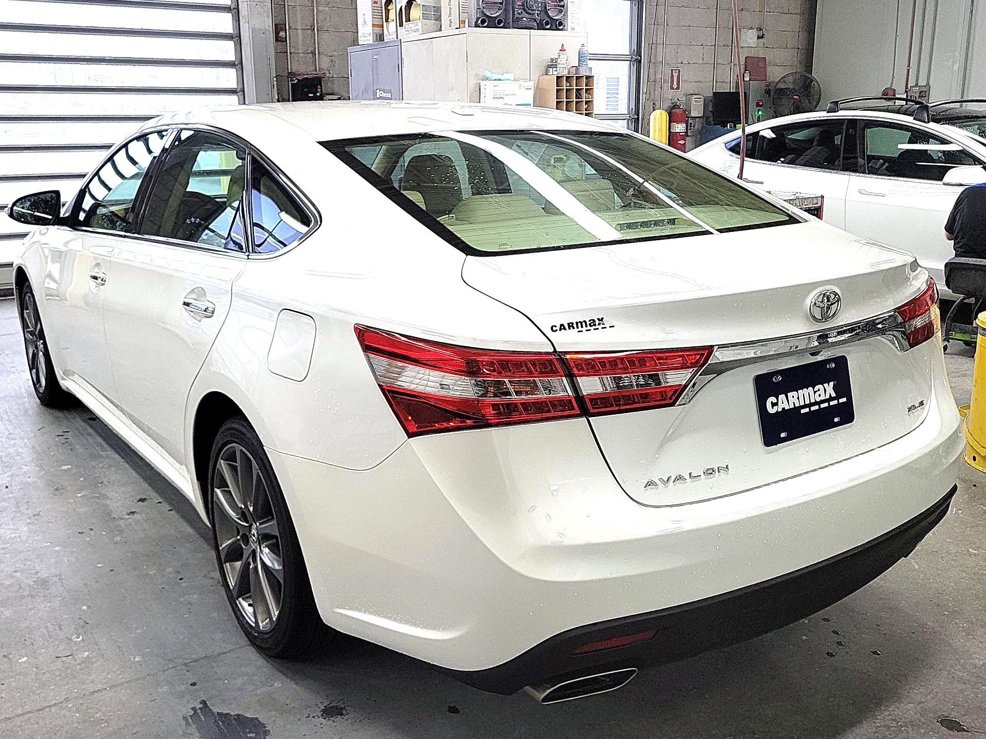 Thumbnail: 2015 Toyota Avalon - 7