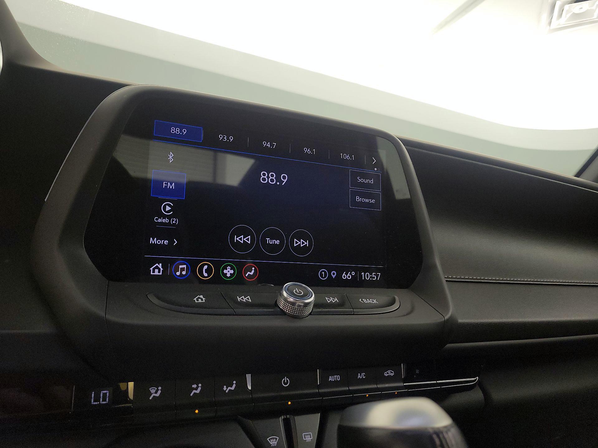 Thumbnail: 2022 Chevrolet Camaro - 15