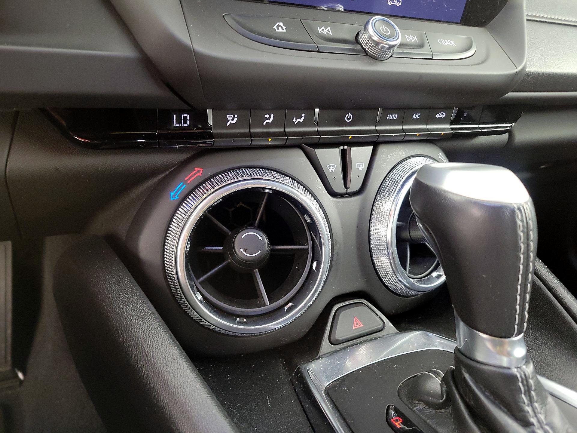 Thumbnail: 2022 Chevrolet Camaro - 16