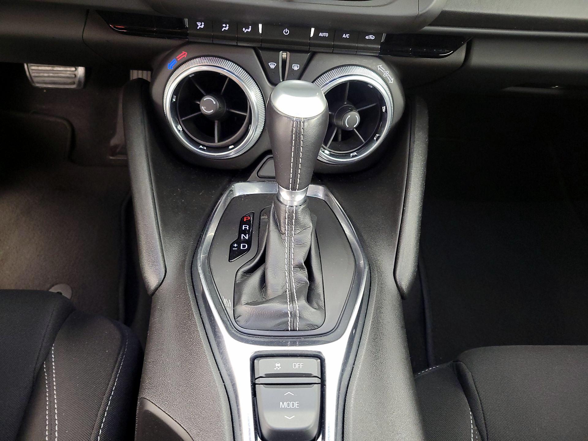 Thumbnail: 2022 Chevrolet Camaro - 17