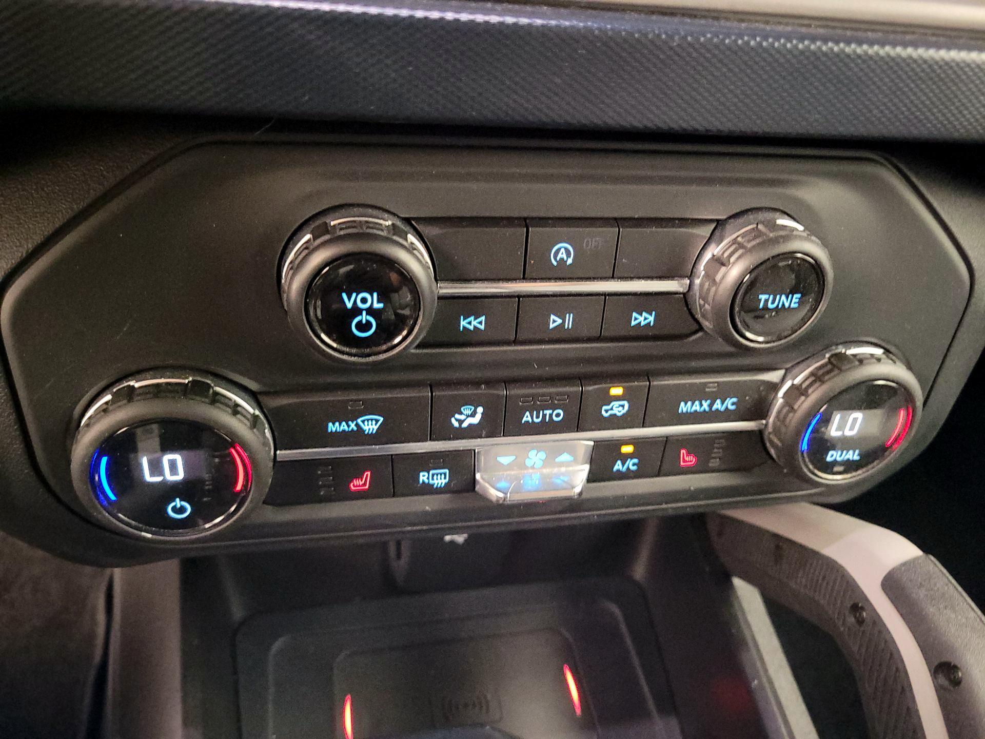 Thumbnail: 2023 Ford Bronco - 17