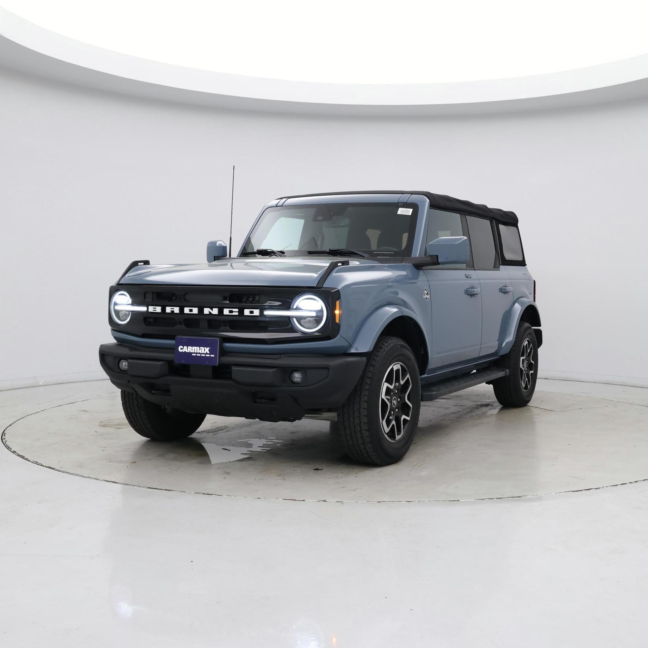 Thumbnail: 2023 Ford Bronco - 4