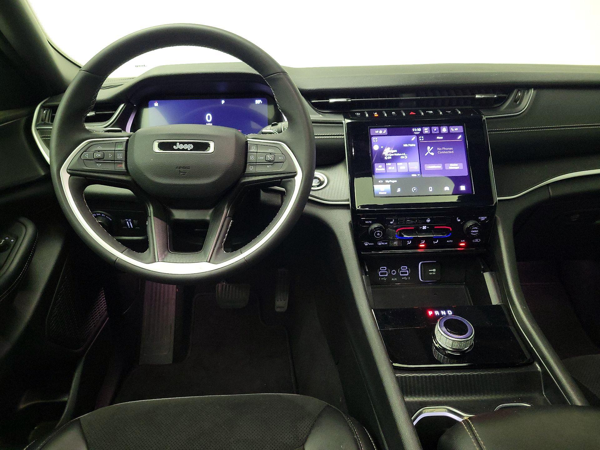 Thumbnail: 2024 Jeep Grand Cherokee - 10