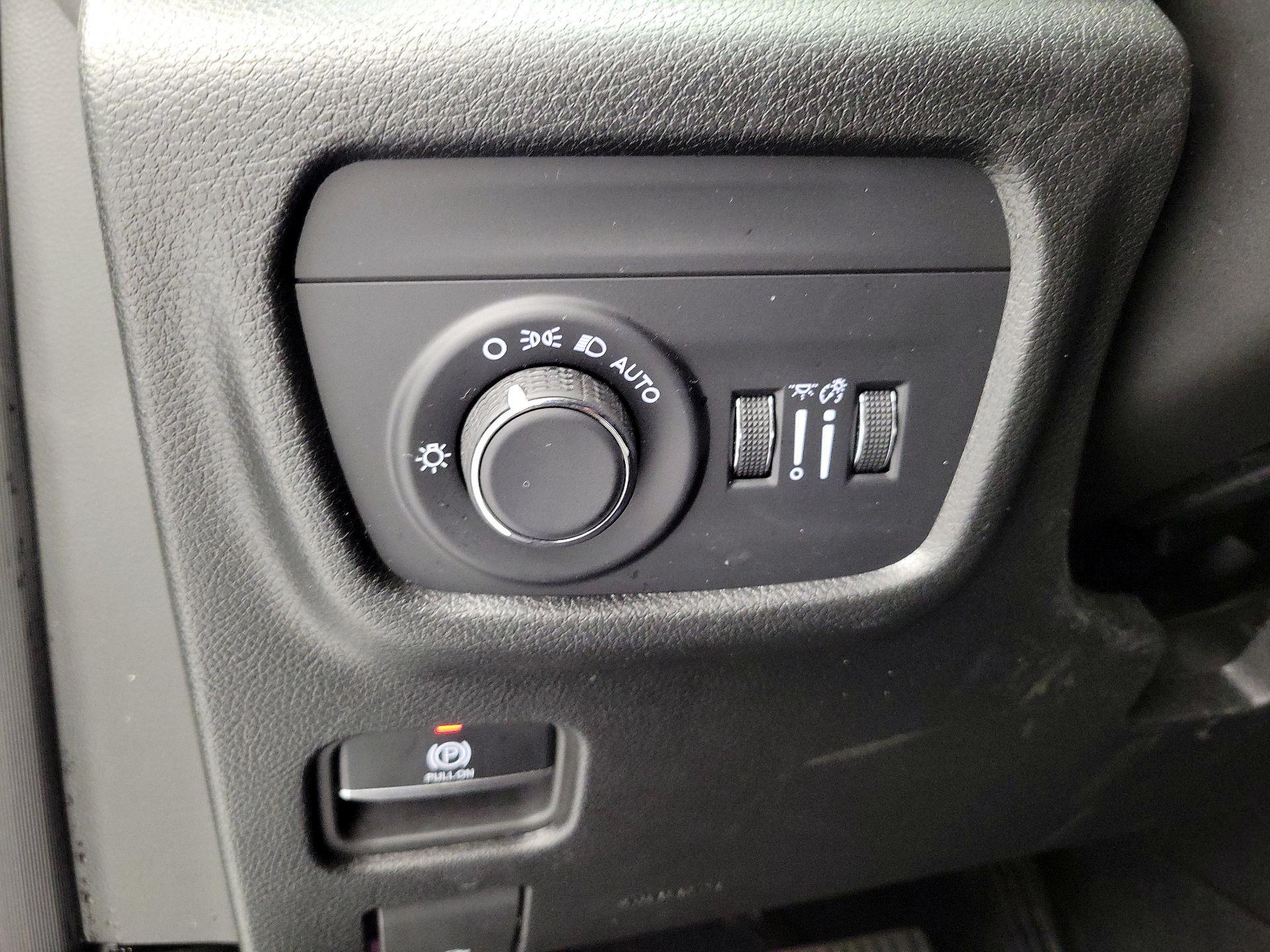 Thumbnail: 2024 Jeep Grand Cherokee - 13