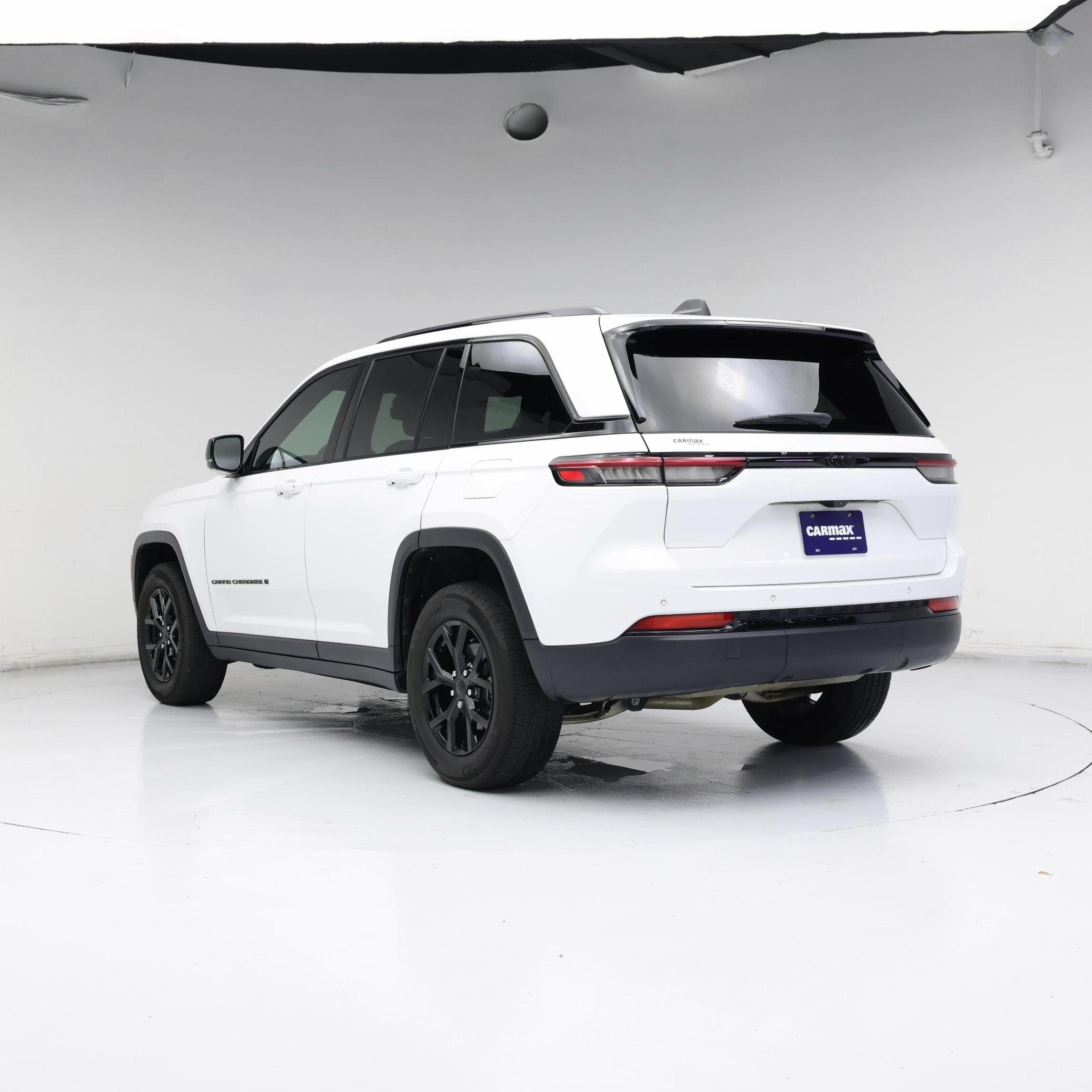 Thumbnail: 2024 Jeep Grand Cherokee - 2