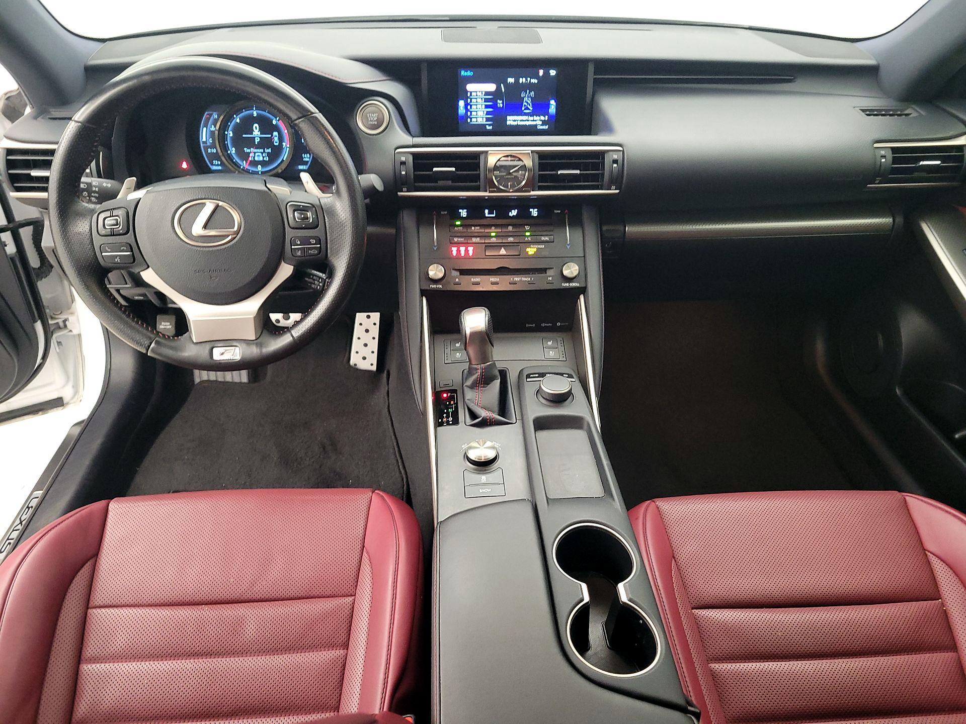 Thumbnail: 2018 Lexus IS - 9