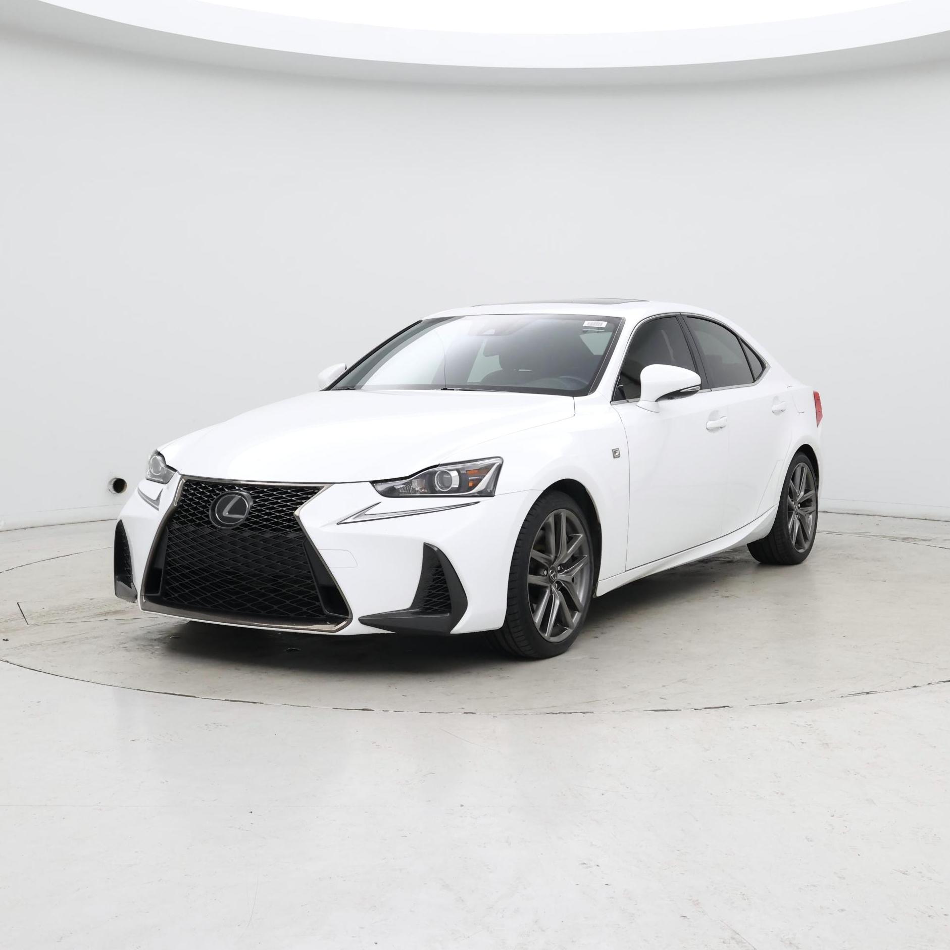 Thumbnail: 2018 Lexus IS - 4