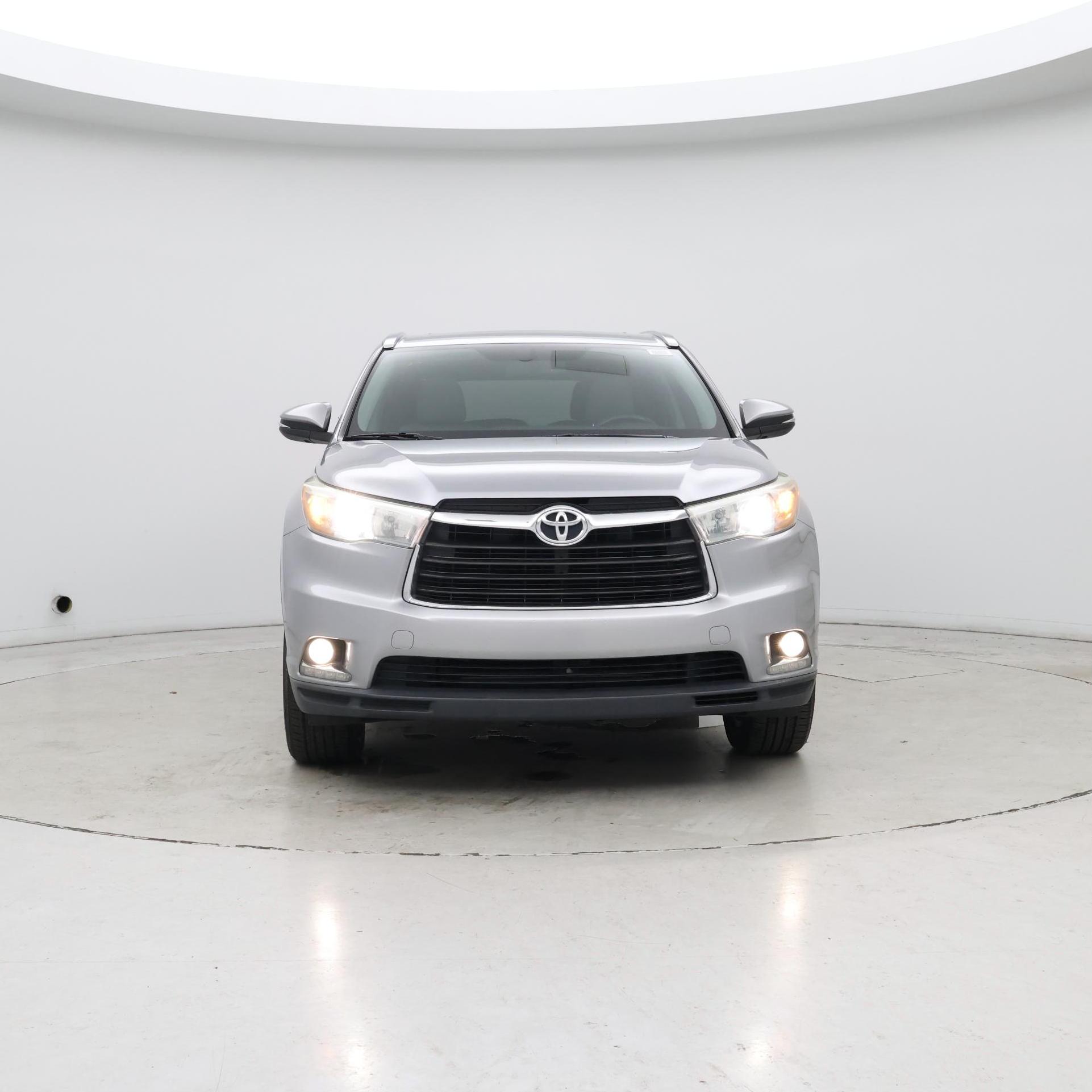 Thumbnail: 2015 Toyota Highlander - 5