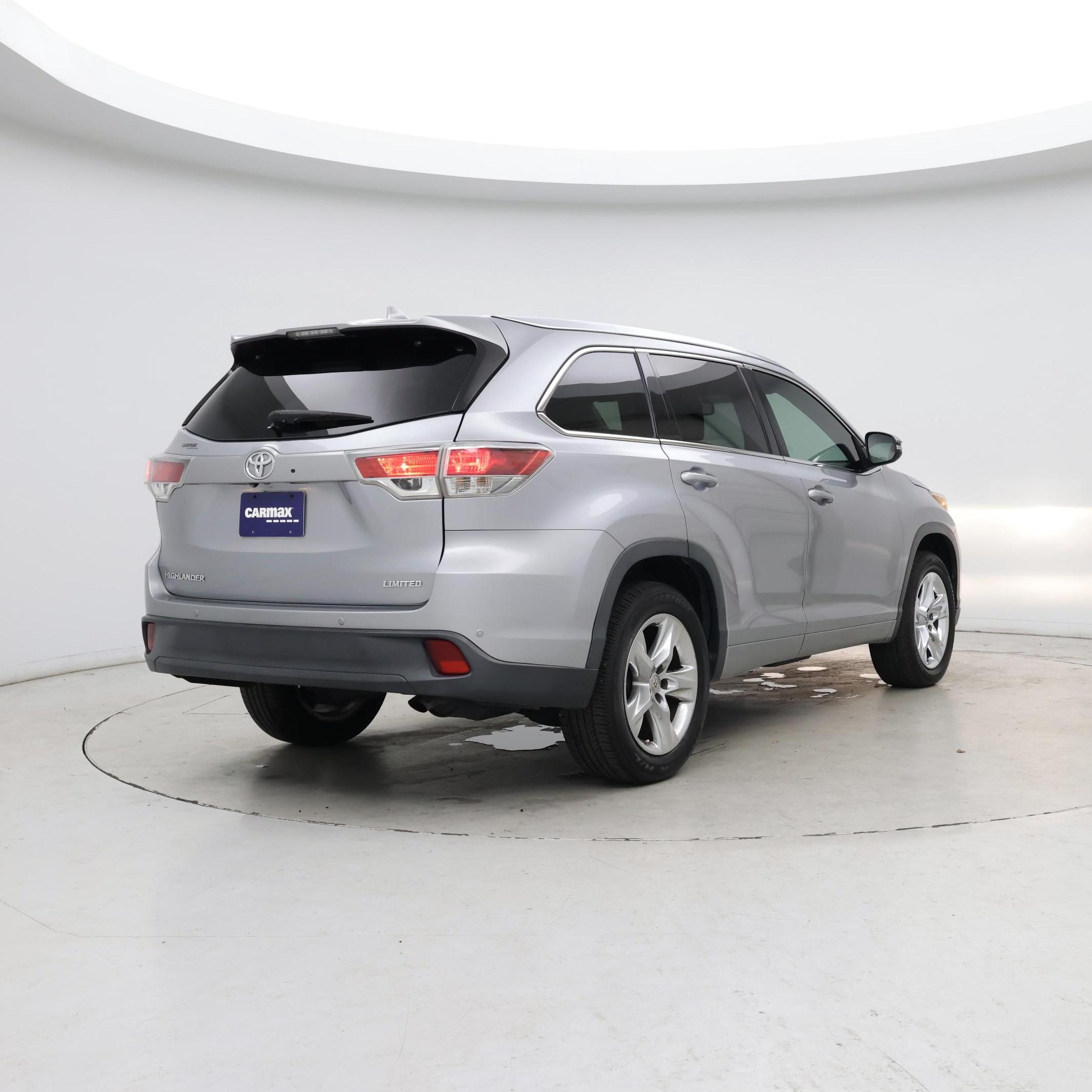 Thumbnail: 2015 Toyota Highlander - 8