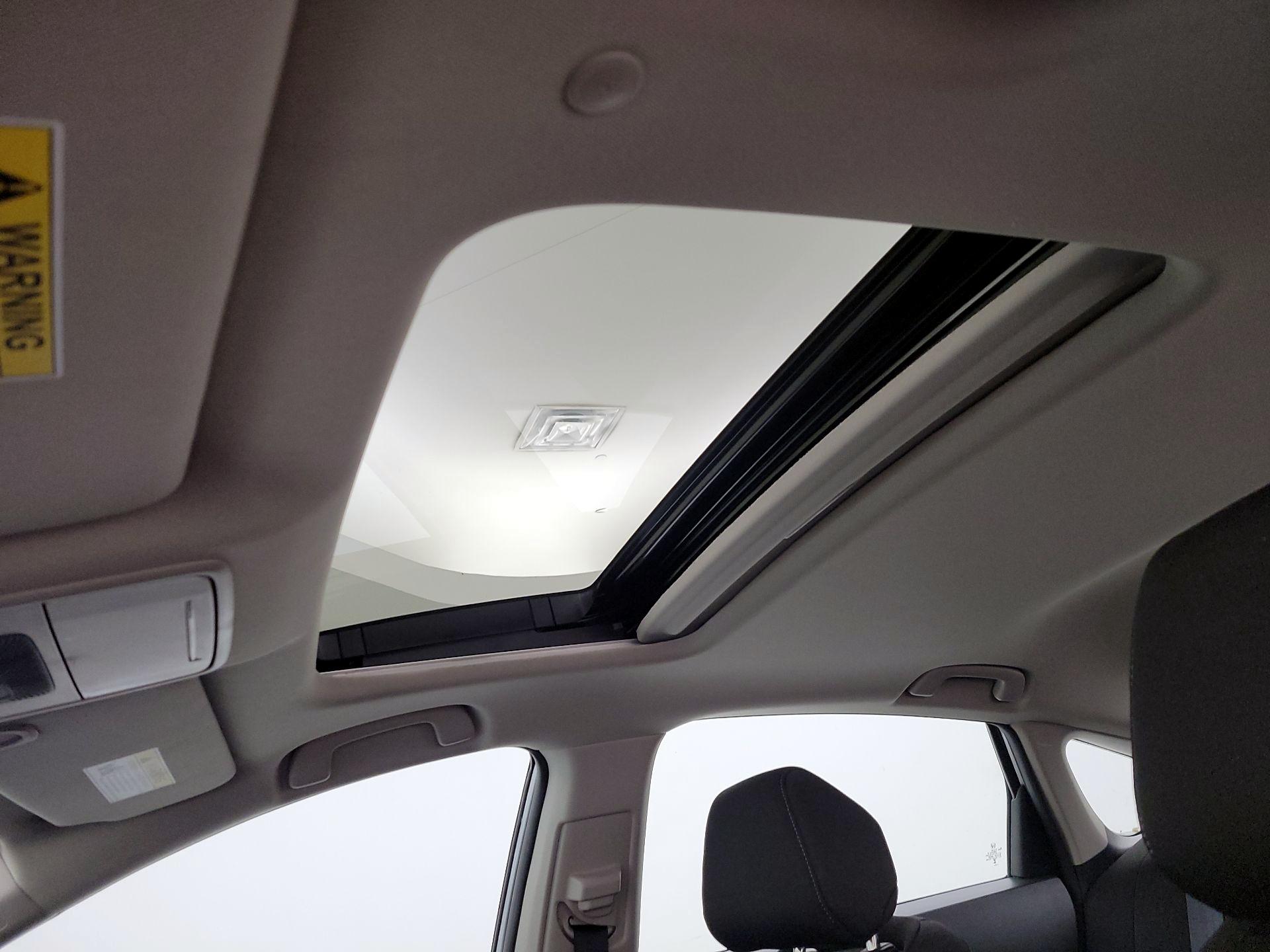 Thumbnail: 2017 Honda Accord - 18