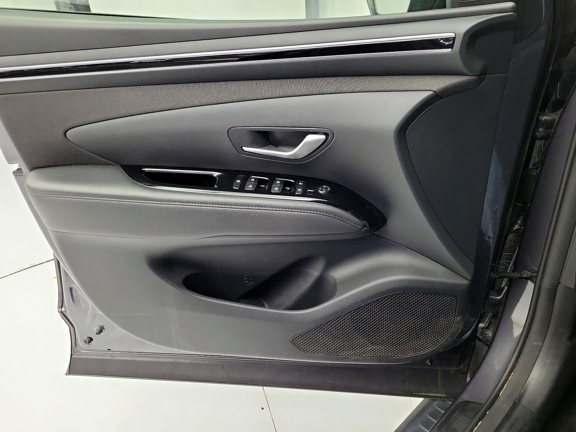 Thumbnail: 2024 Hyundai Tucson - 12