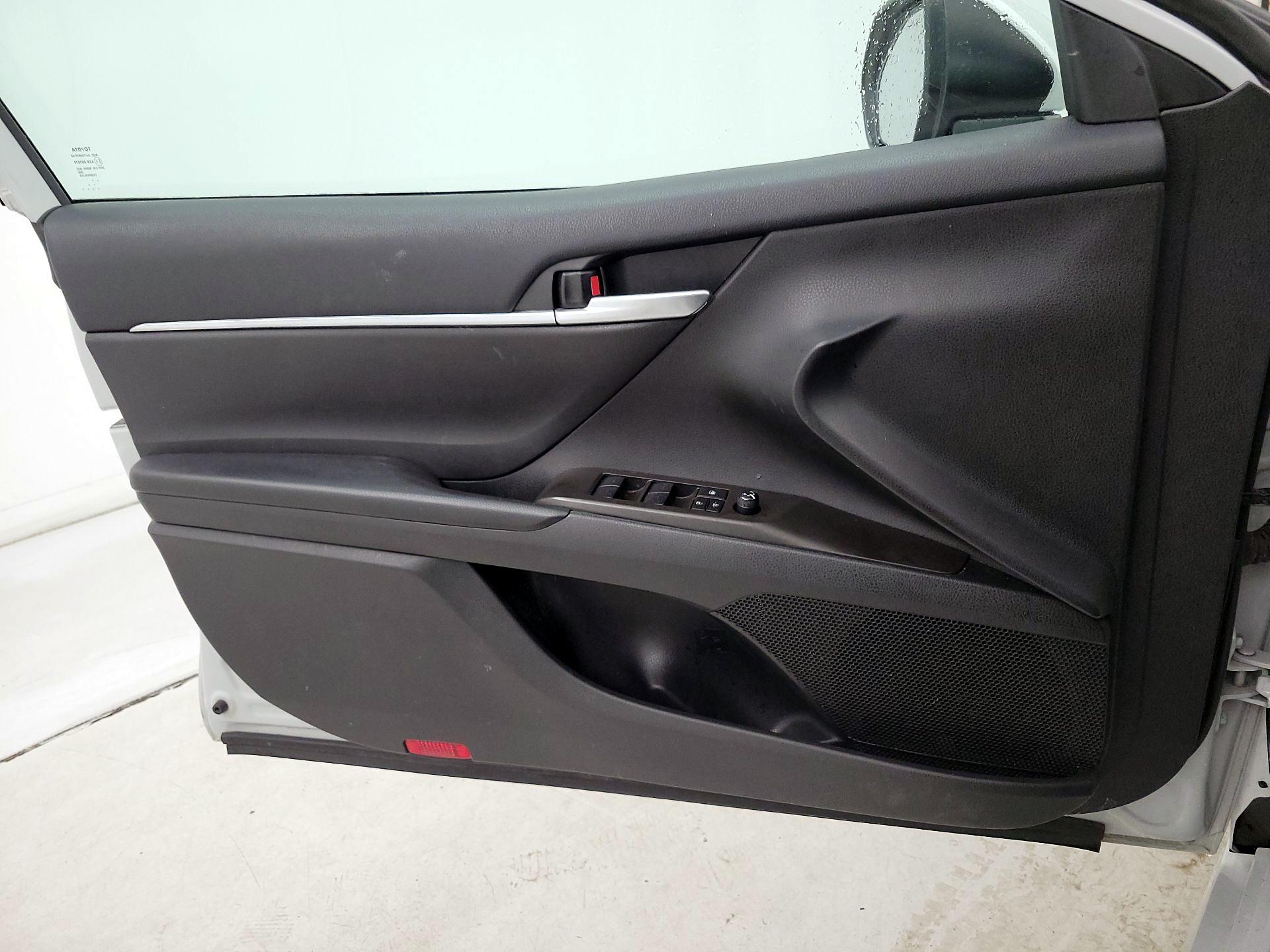 Thumbnail: 2024 Toyota Camry - 12