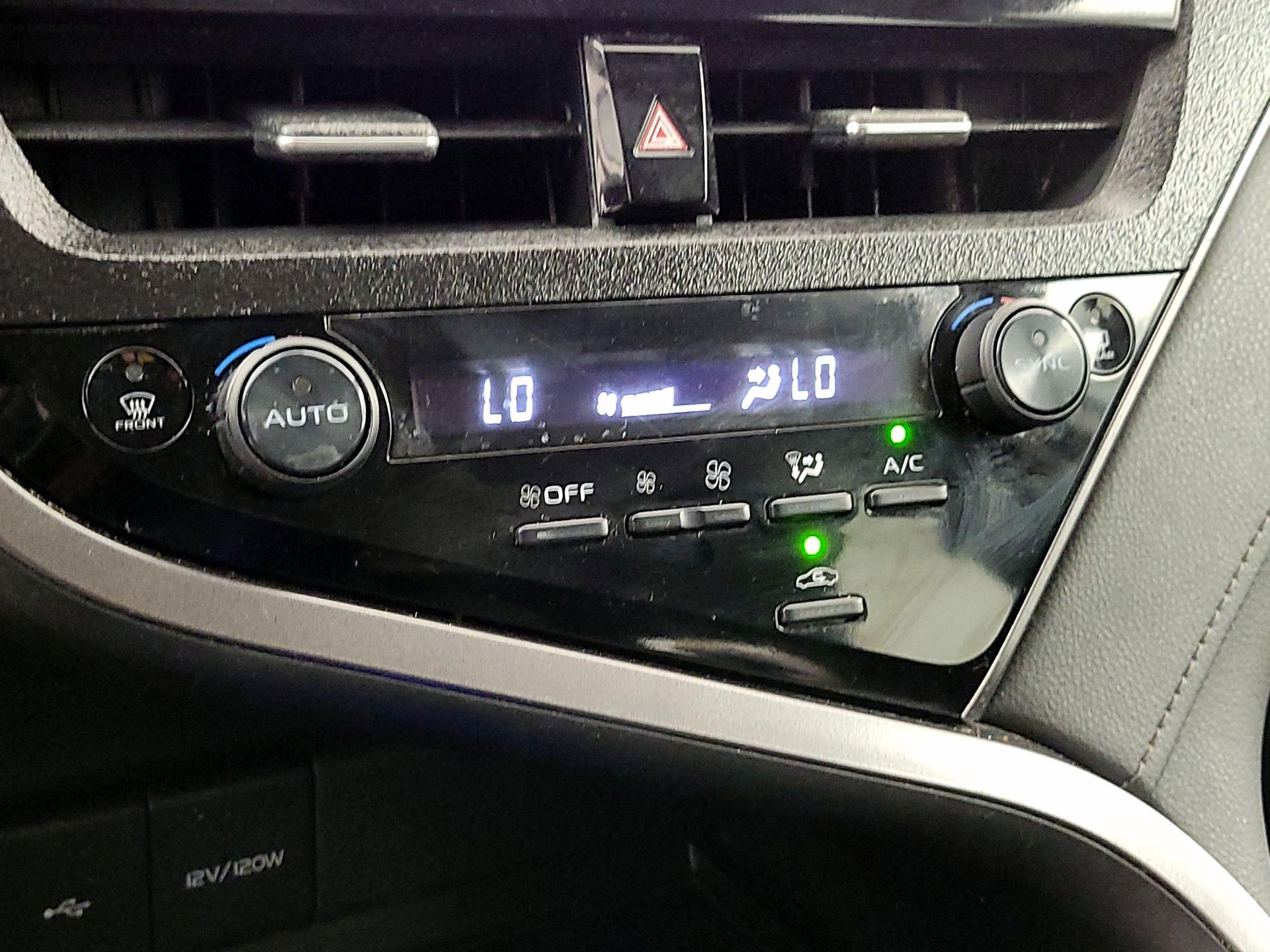 Thumbnail: 2024 Toyota Camry - 16