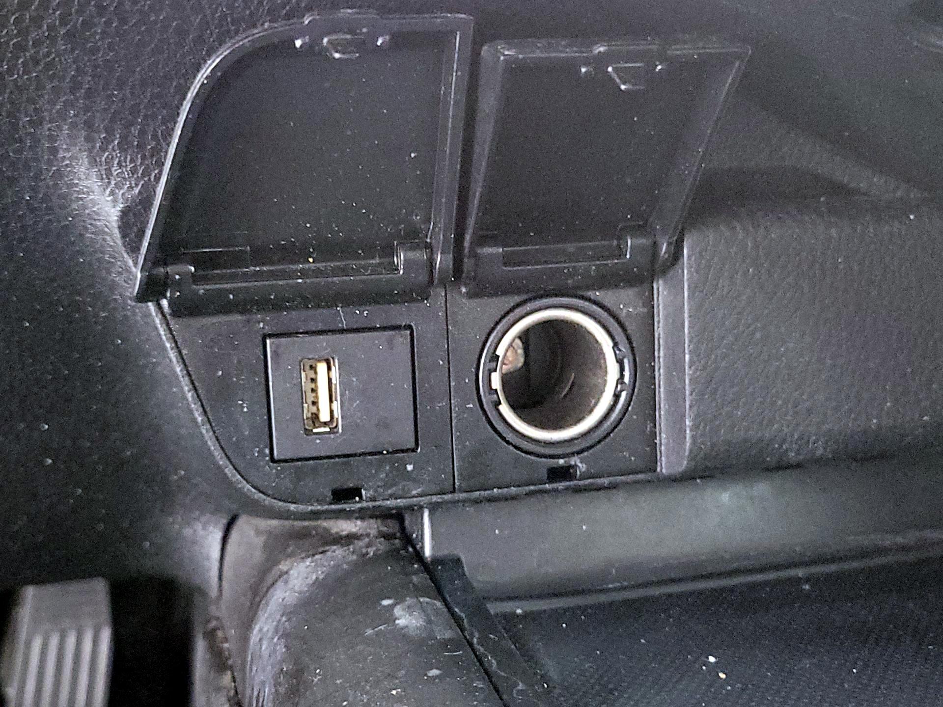 Thumbnail: 2024 Toyota Camry - 18