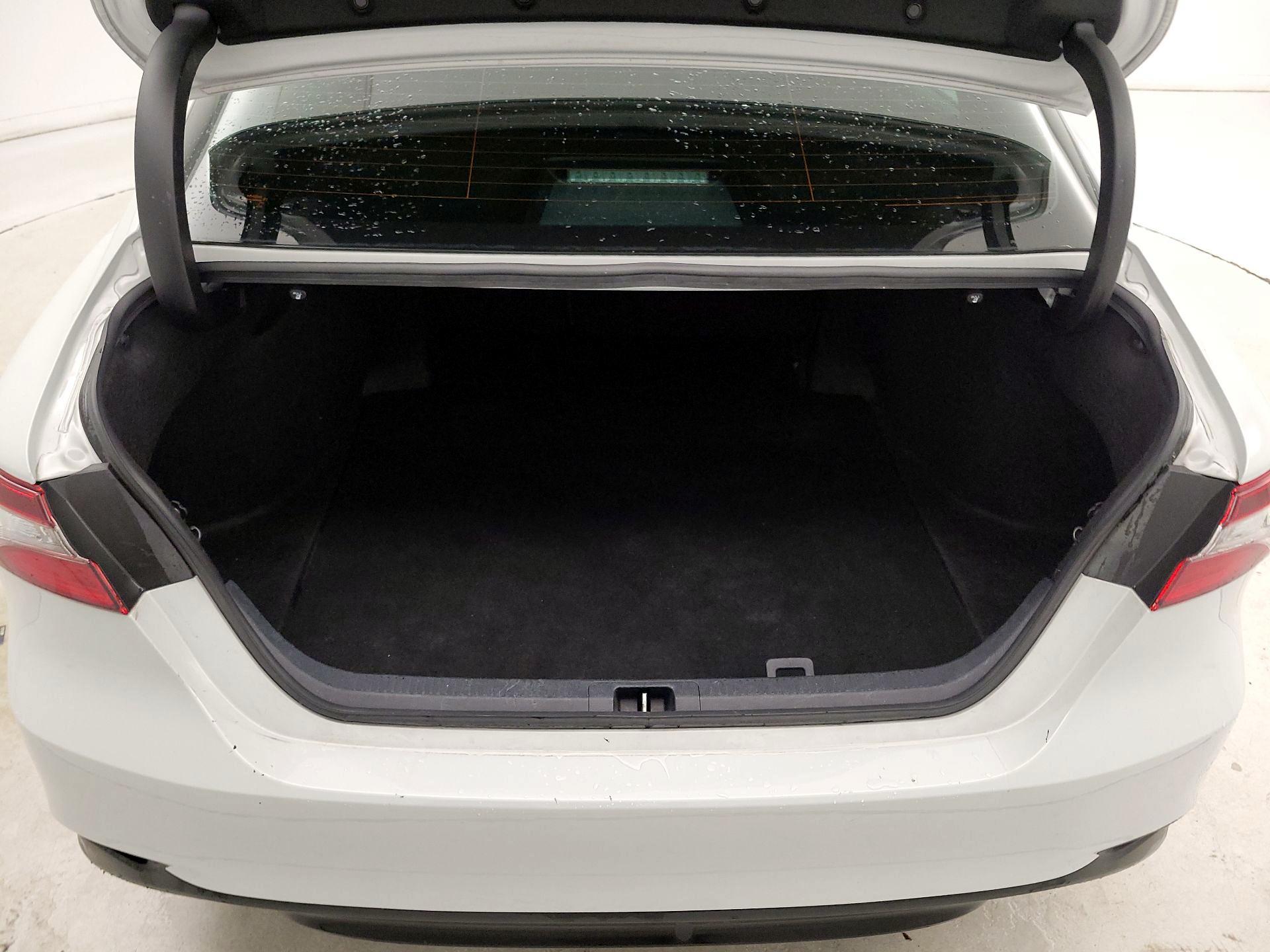 Thumbnail: 2024 Toyota Camry - 20