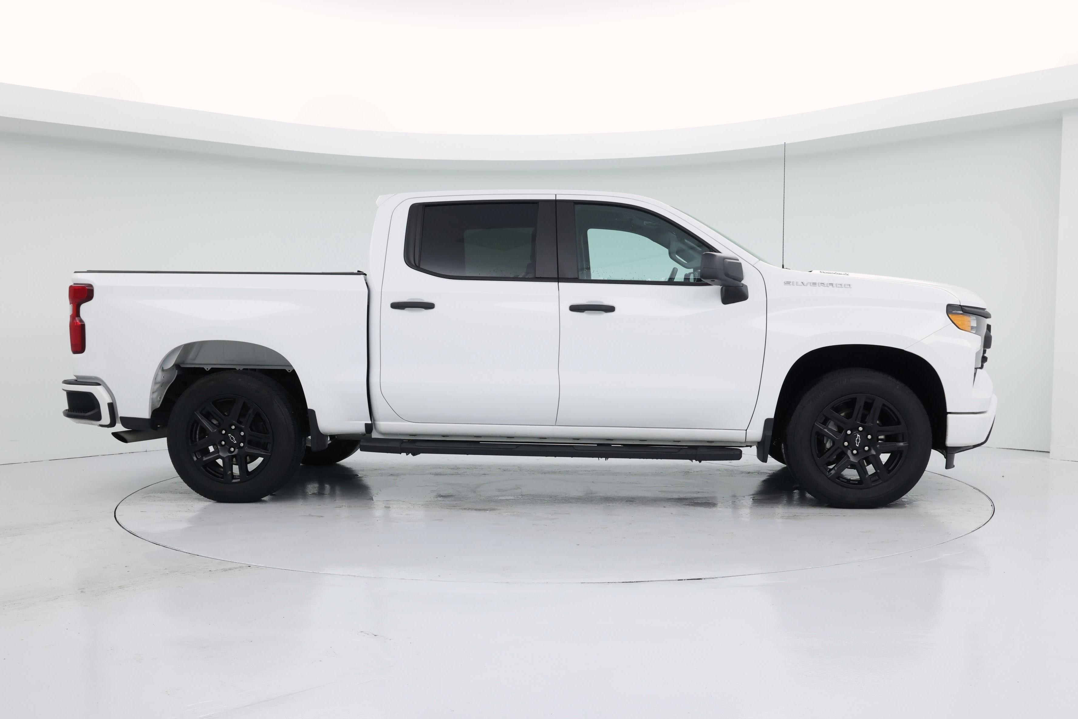 Thumbnail: 2024 Chevrolet Silverado 1500 - 7