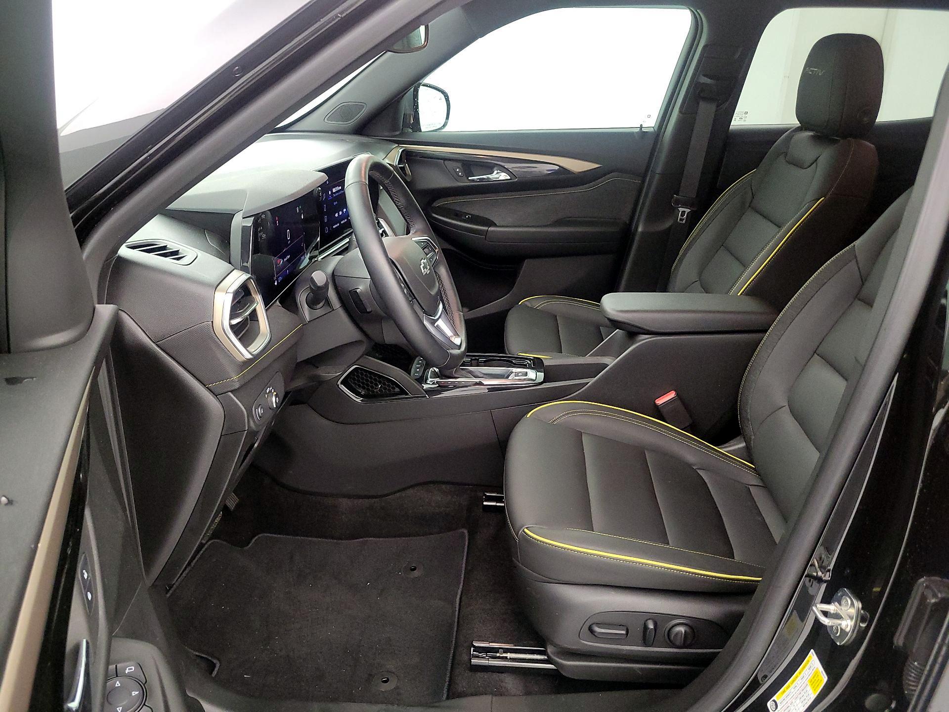 Thumbnail: 2024 Chevrolet TrailBlazer - 11