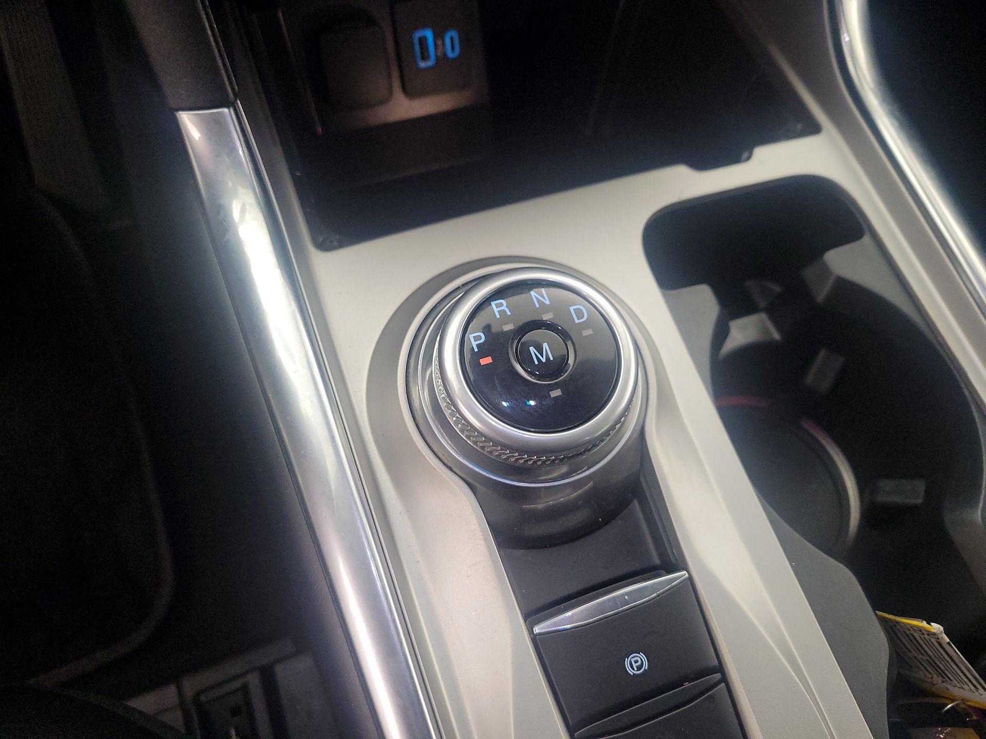 Thumbnail: 2021 Ford Explorer - 18