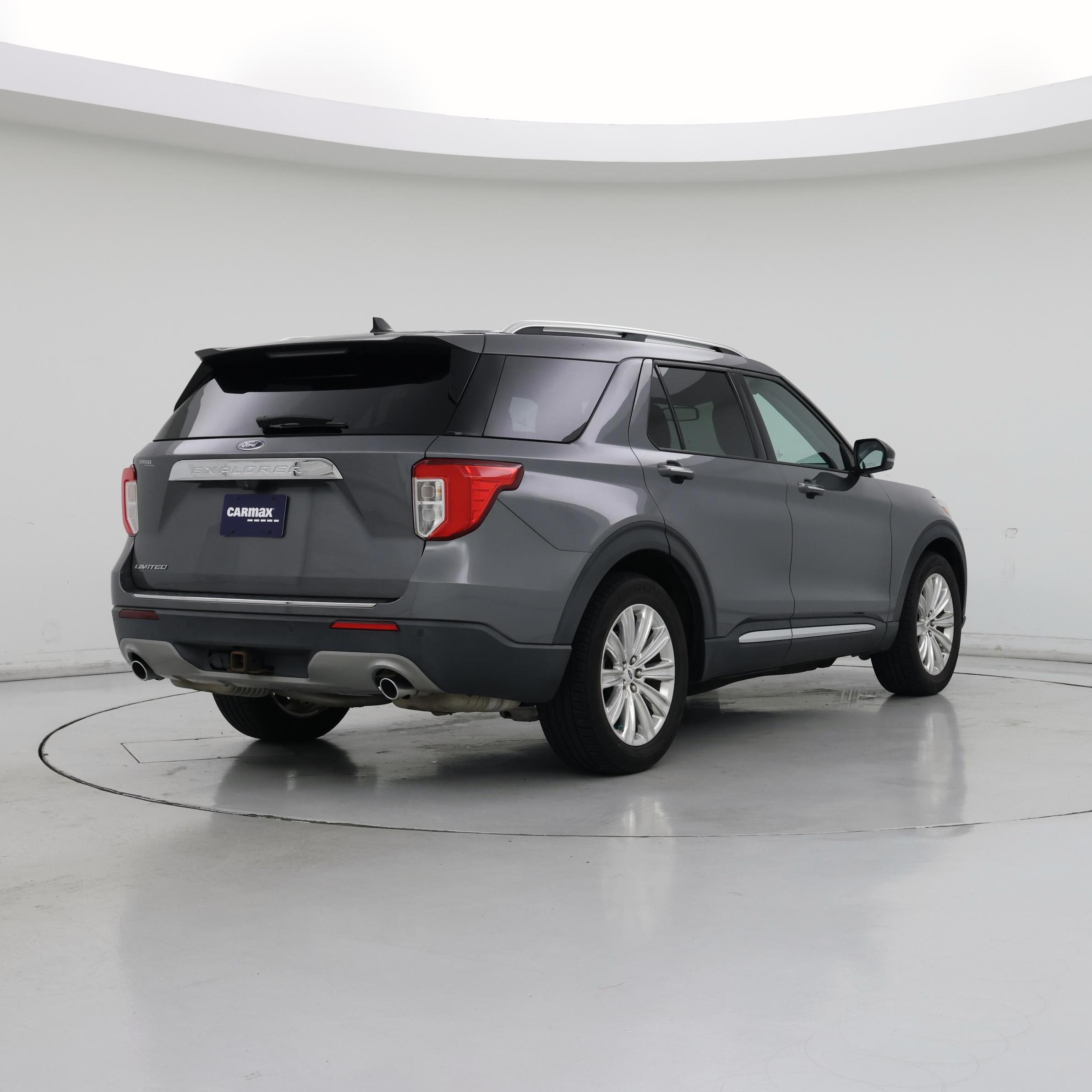 Thumbnail: 2021 Ford Explorer - 8