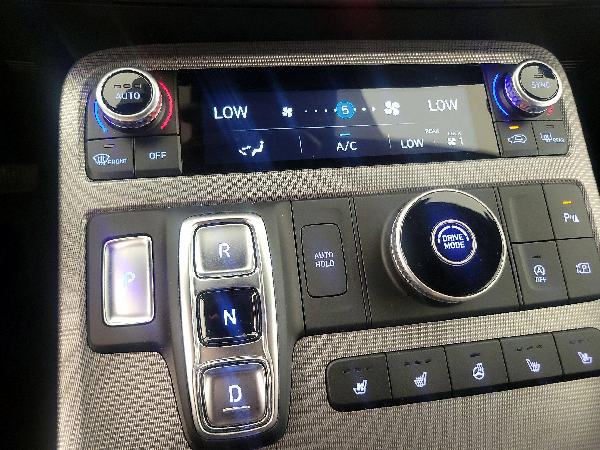 Thumbnail: 2023 Hyundai Palisade - 17