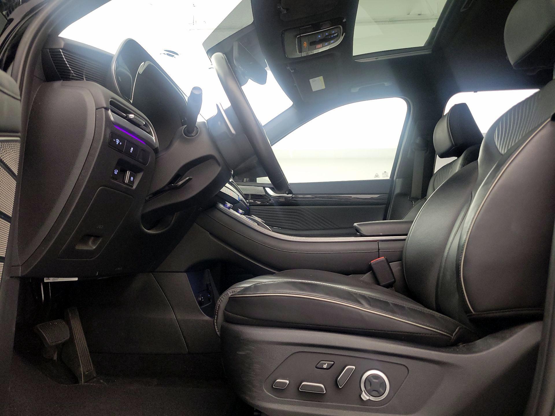 Thumbnail: 2023 Hyundai Palisade - 20