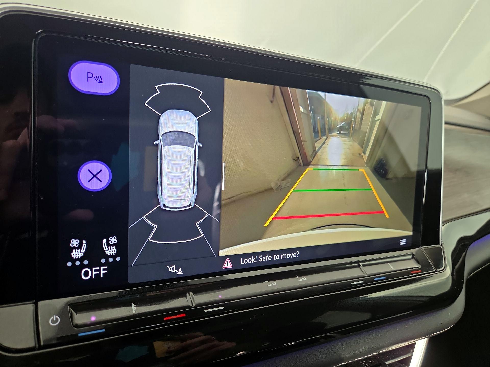 Thumbnail: 2024 Volkswagen Atlas - 15