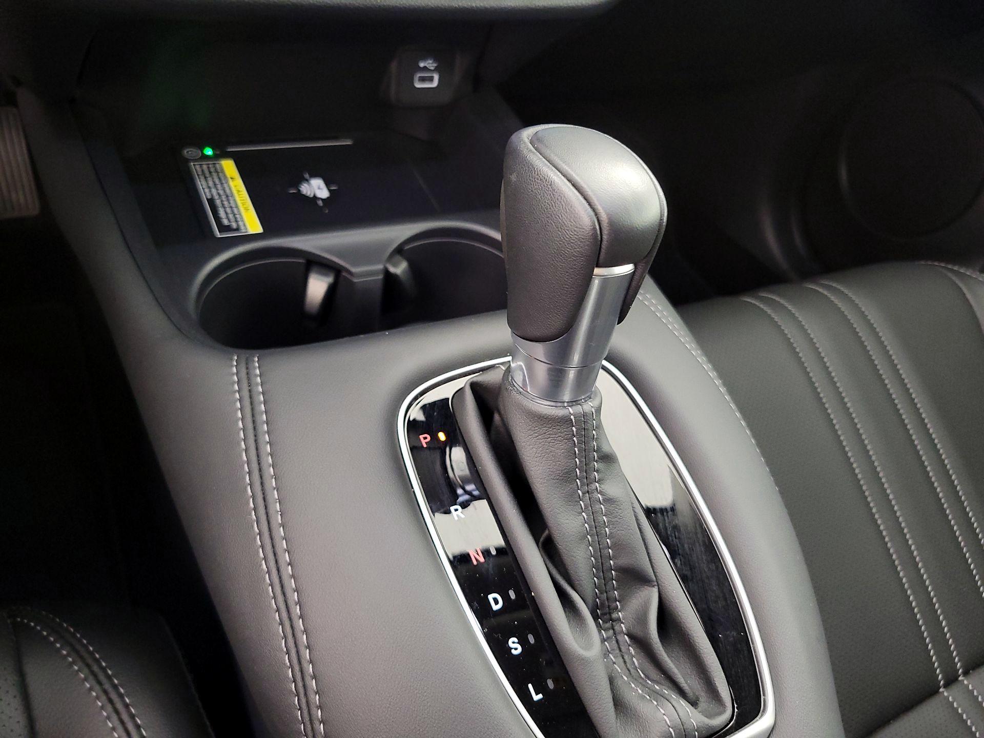 Thumbnail: 2025 Honda HR-V - 17