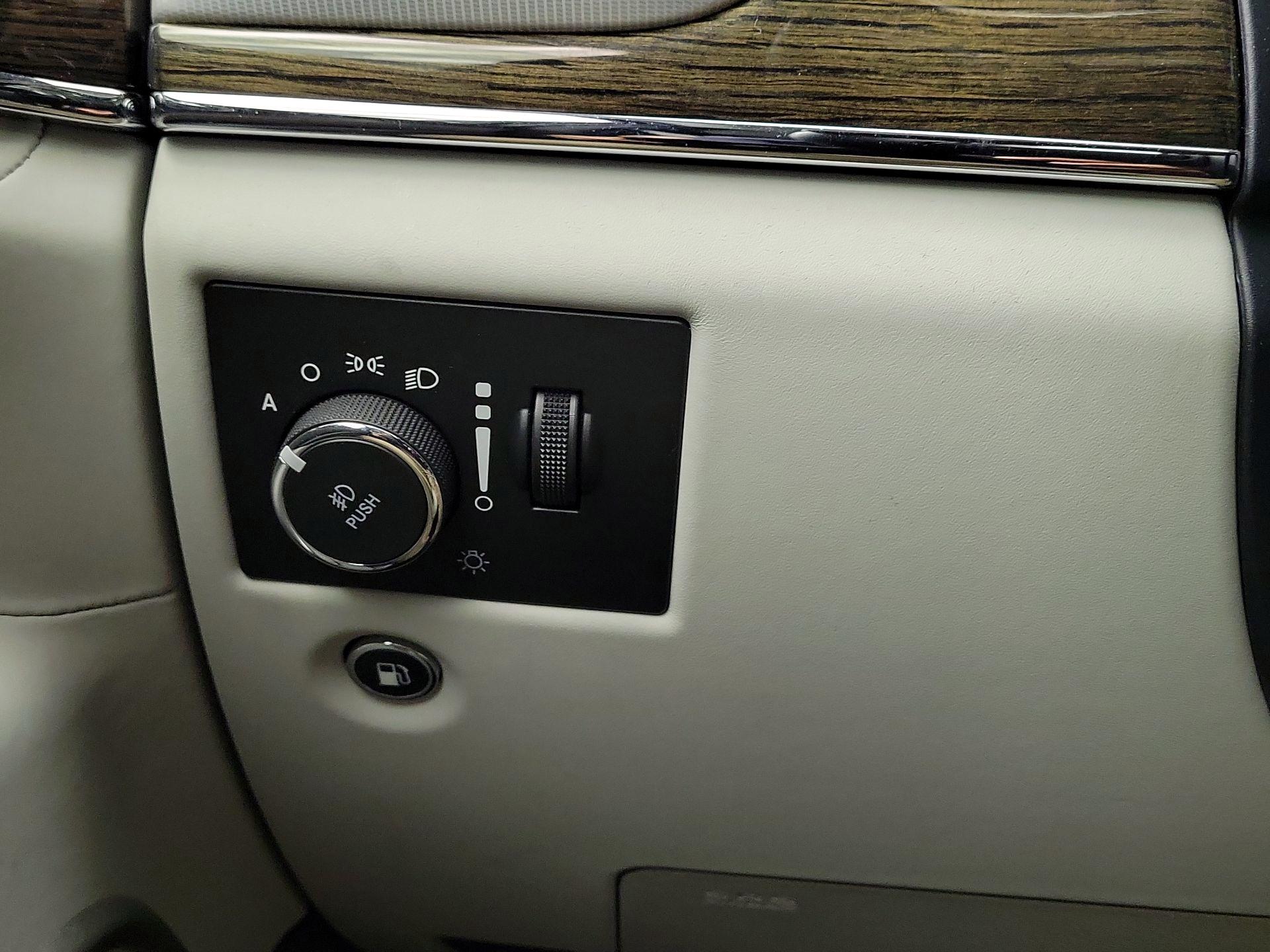 Thumbnail: 2018 Jeep Grand Cherokee - 13