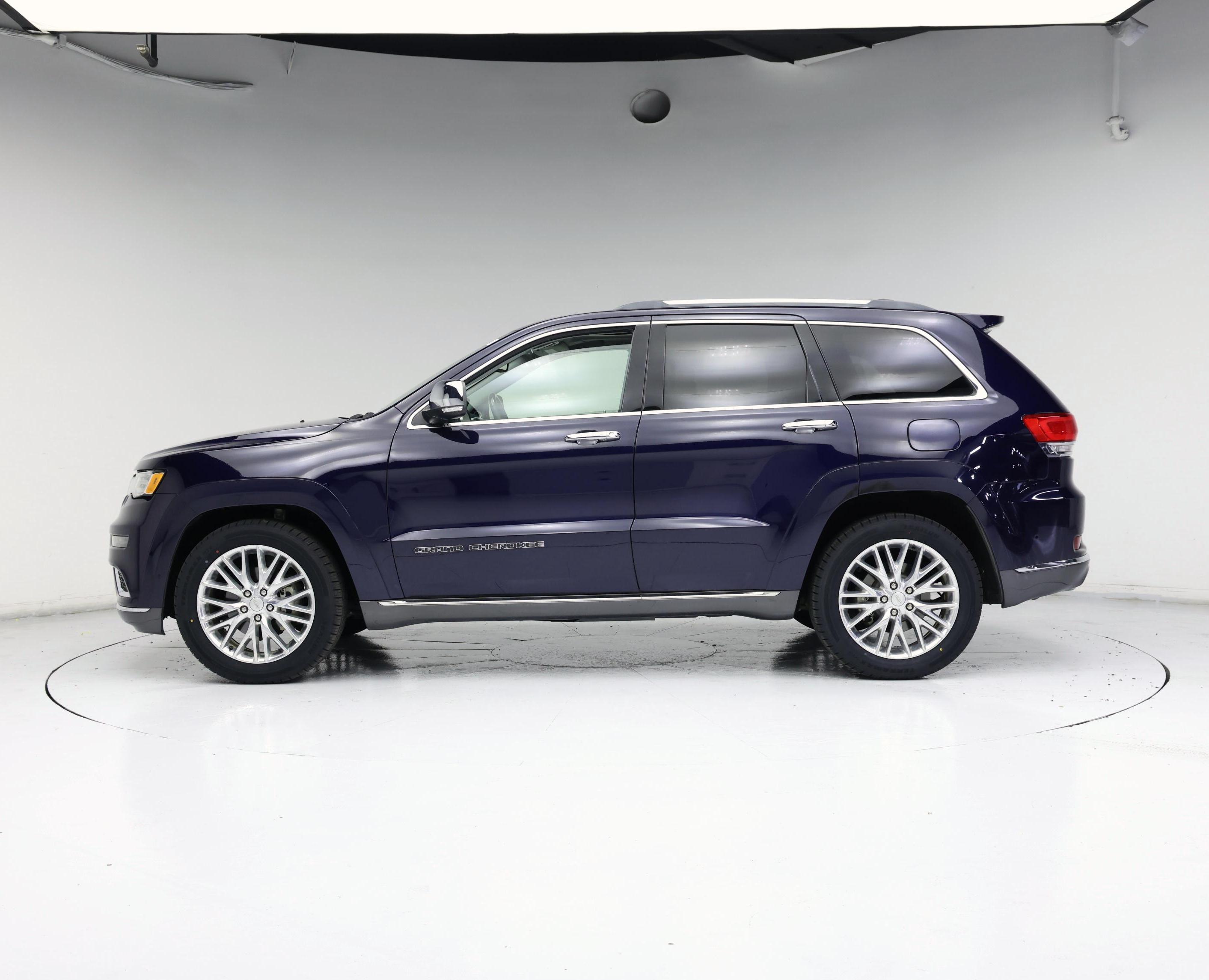 Thumbnail: 2018 Jeep Grand Cherokee - 3