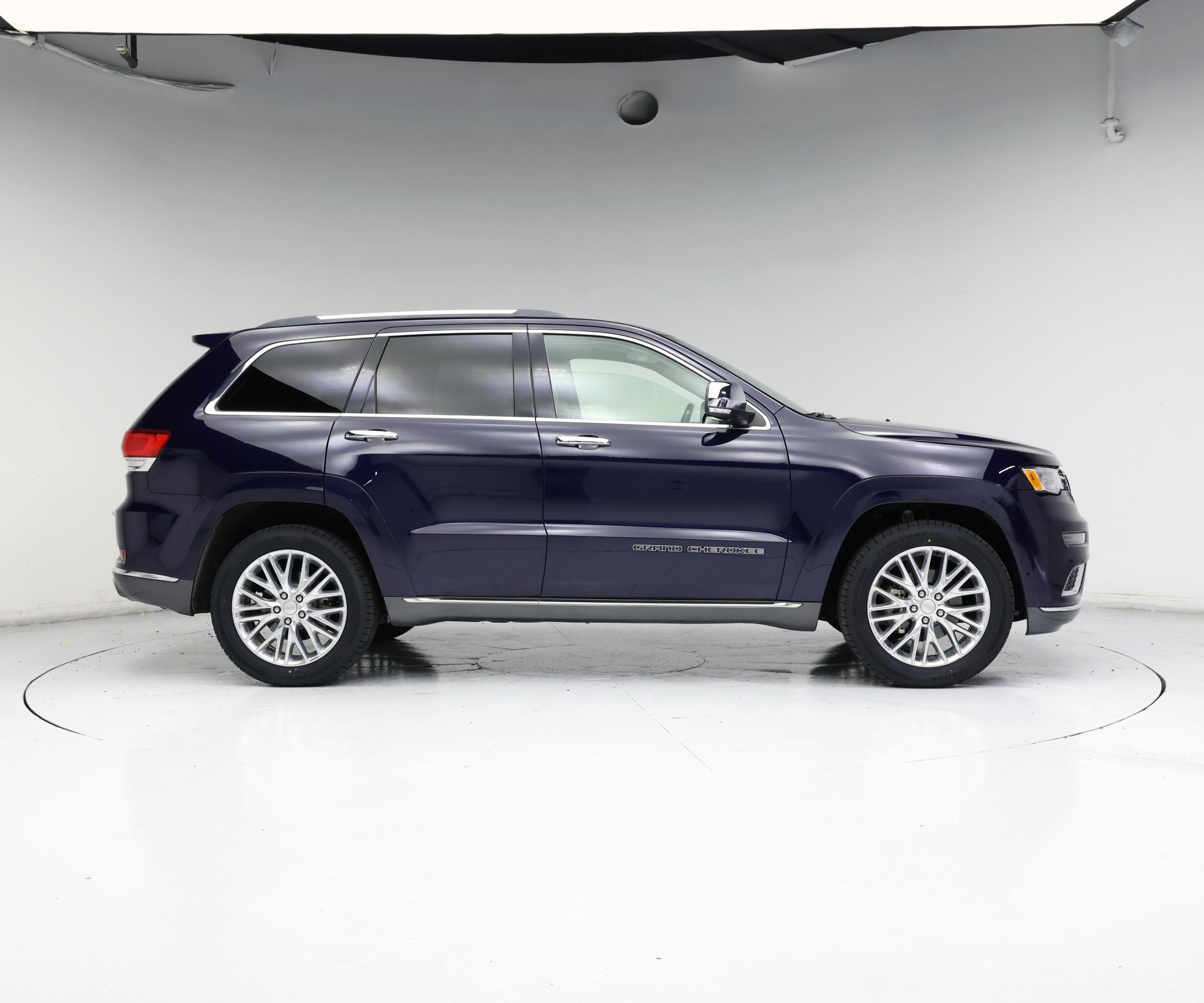 Thumbnail: 2018 Jeep Grand Cherokee - 7