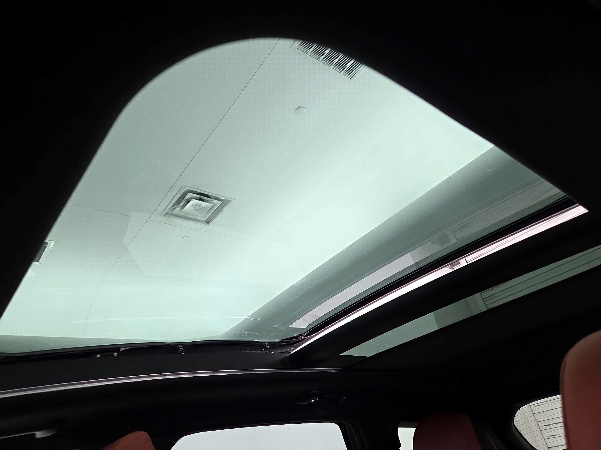 Thumbnail: 2024 Kia Sportage - 20