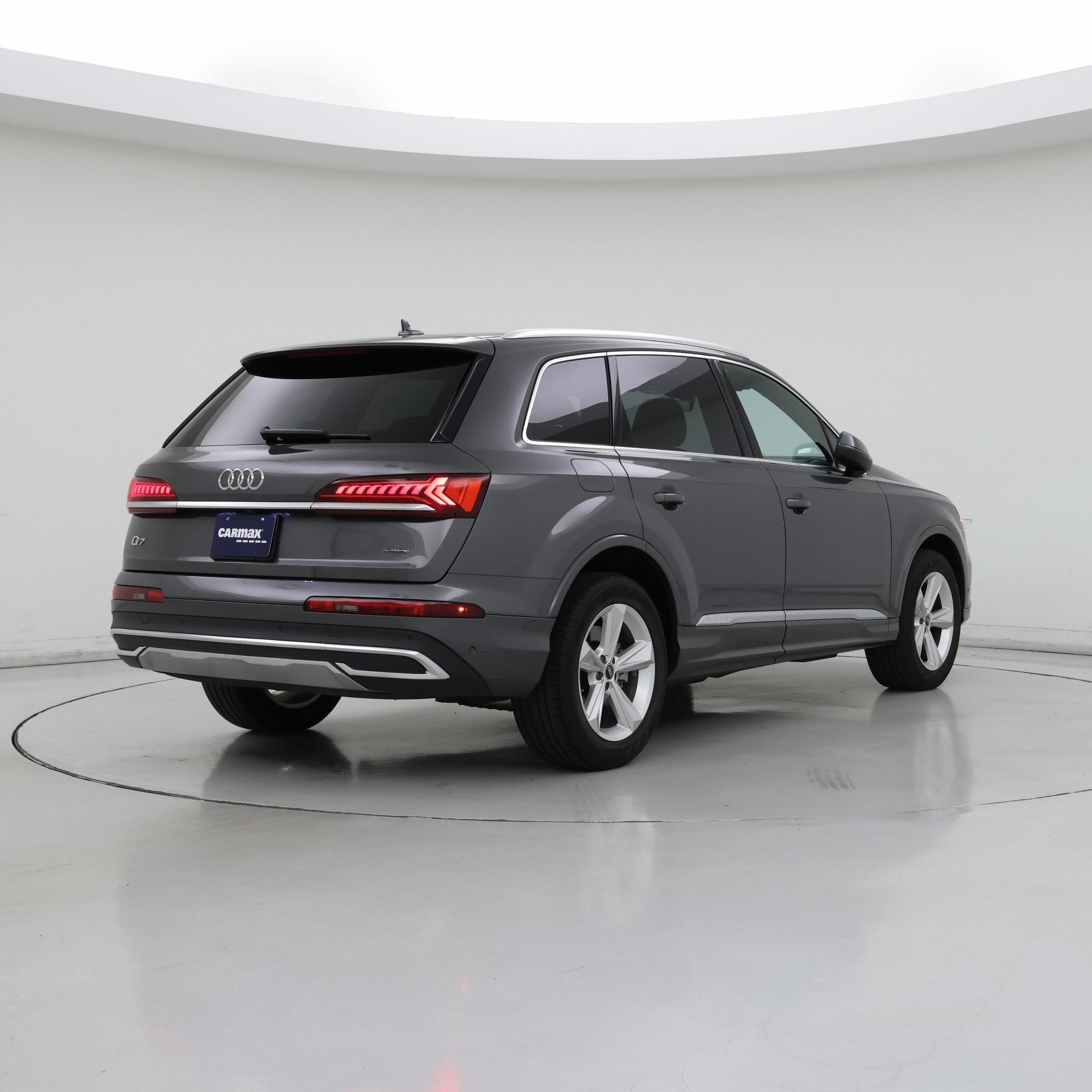 Thumbnail: 2023 Audi Q7 - 8