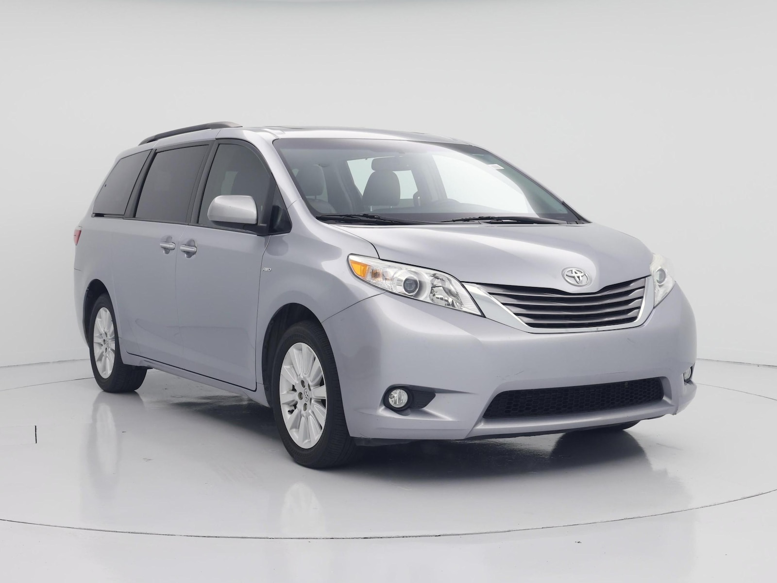 2016 Toyota Sienna XLE Premium - Photo 2