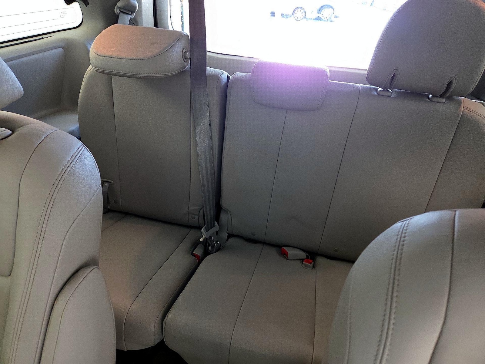 2016 Toyota Sienna XLE Premium - Photo 22