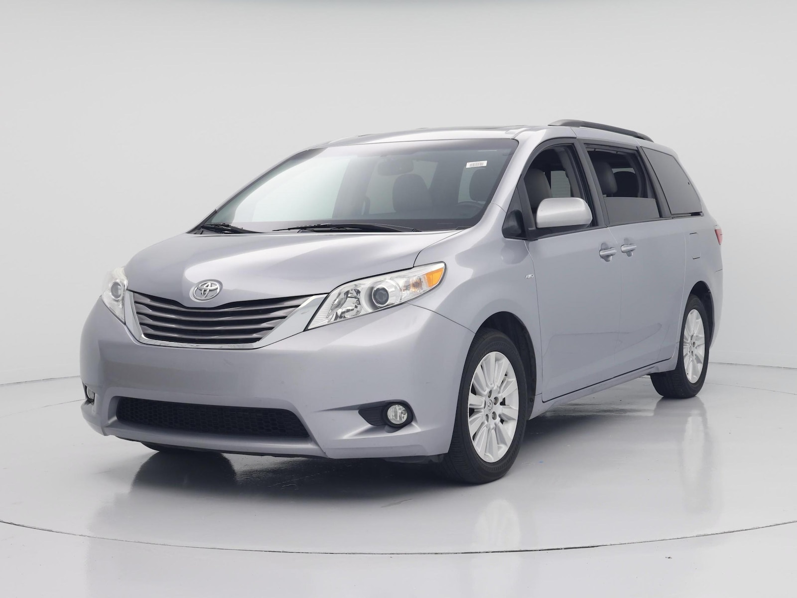 2016 Toyota Sienna XLE Premium - Photo 5