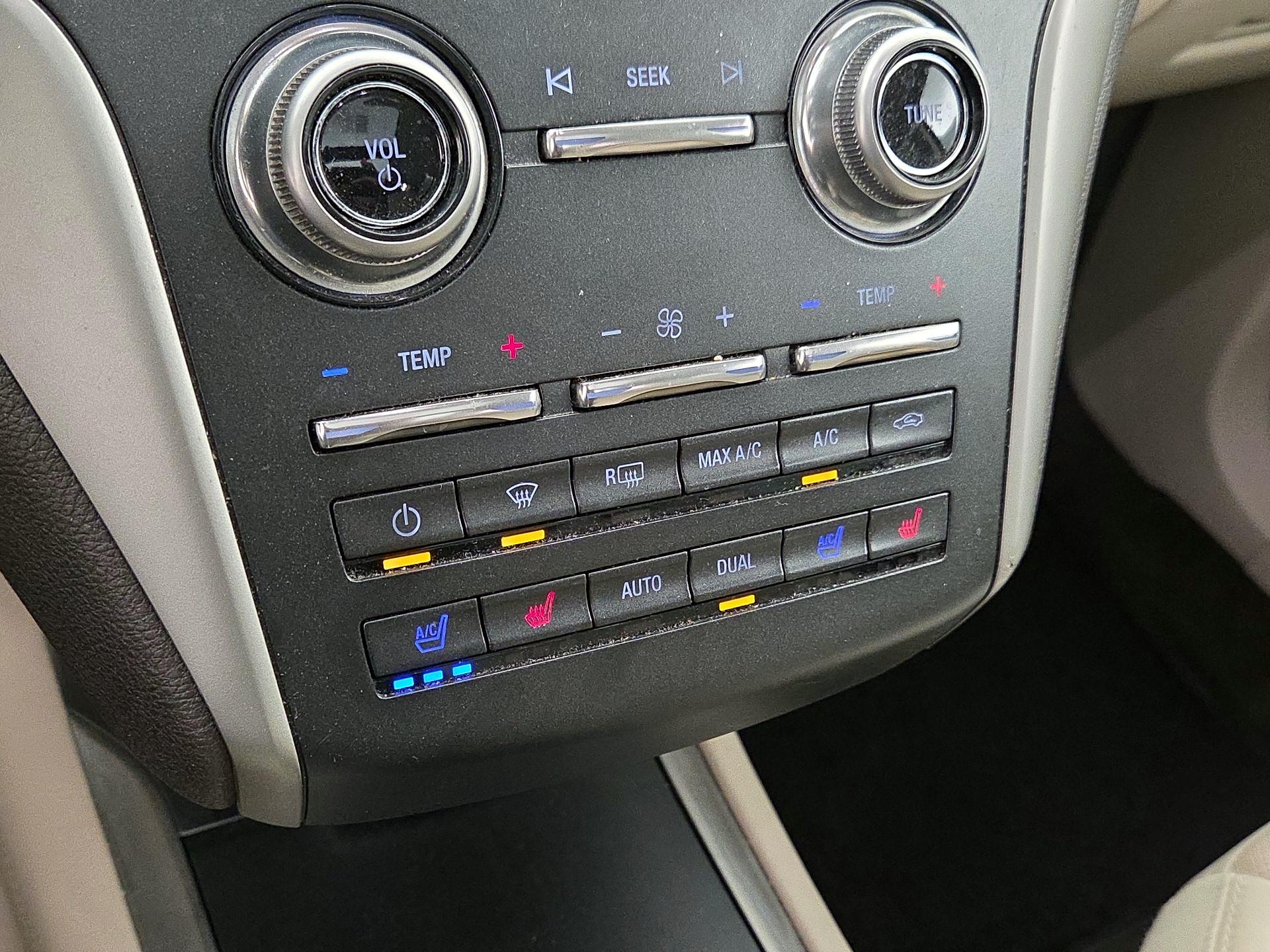 Thumbnail: 2017 Lincoln MKC - 17