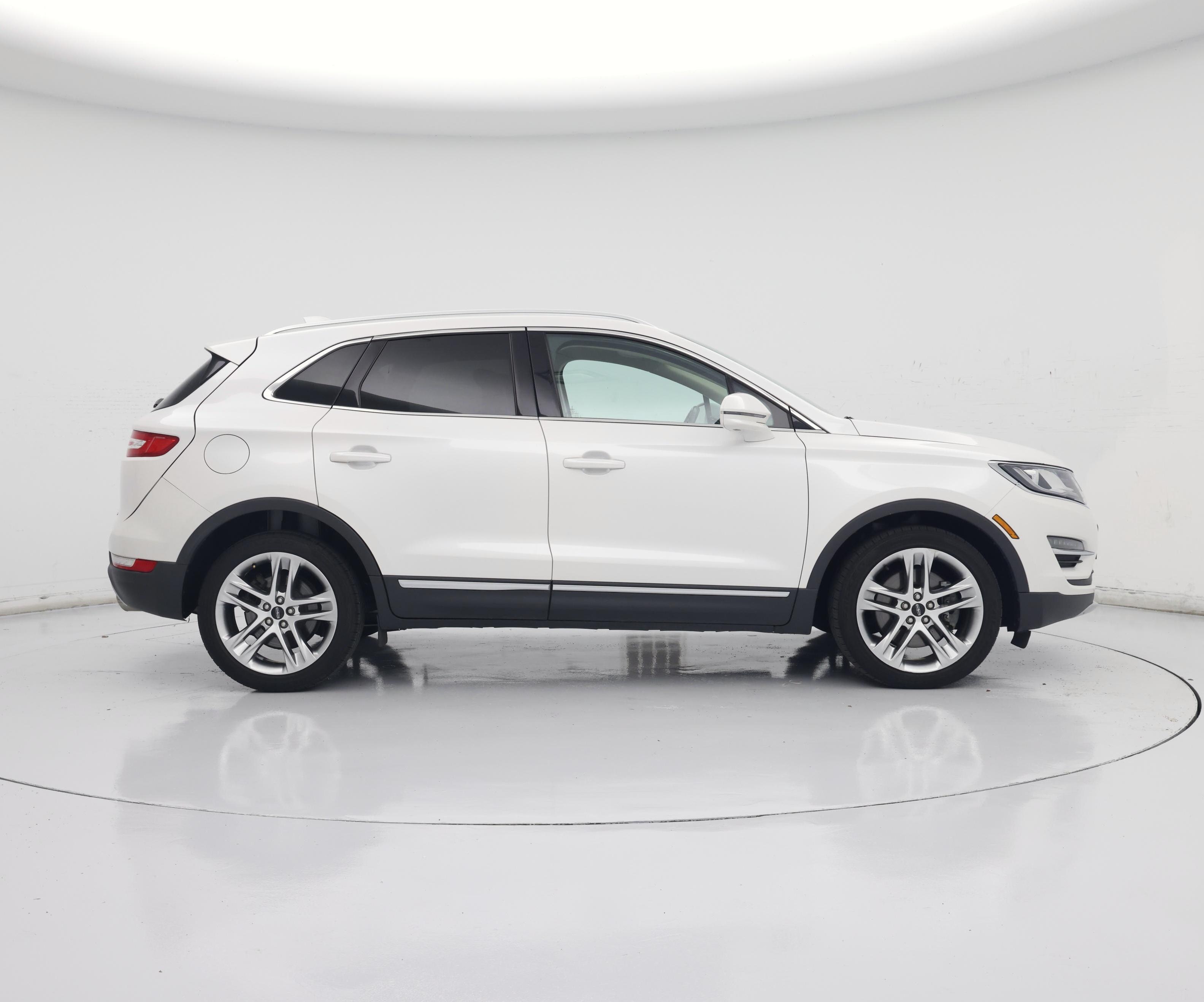 Thumbnail: 2017 Lincoln MKC - 7