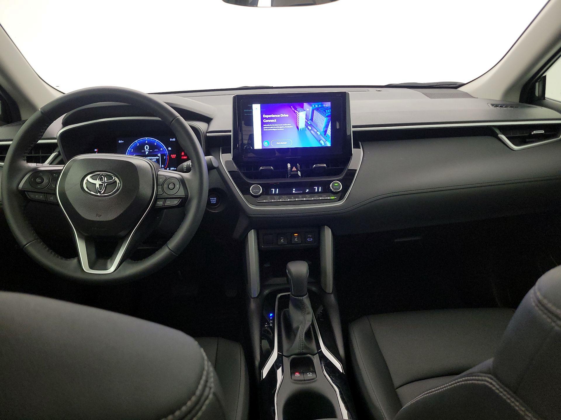 Thumbnail: 2025 Toyota Corolla Cross - 9