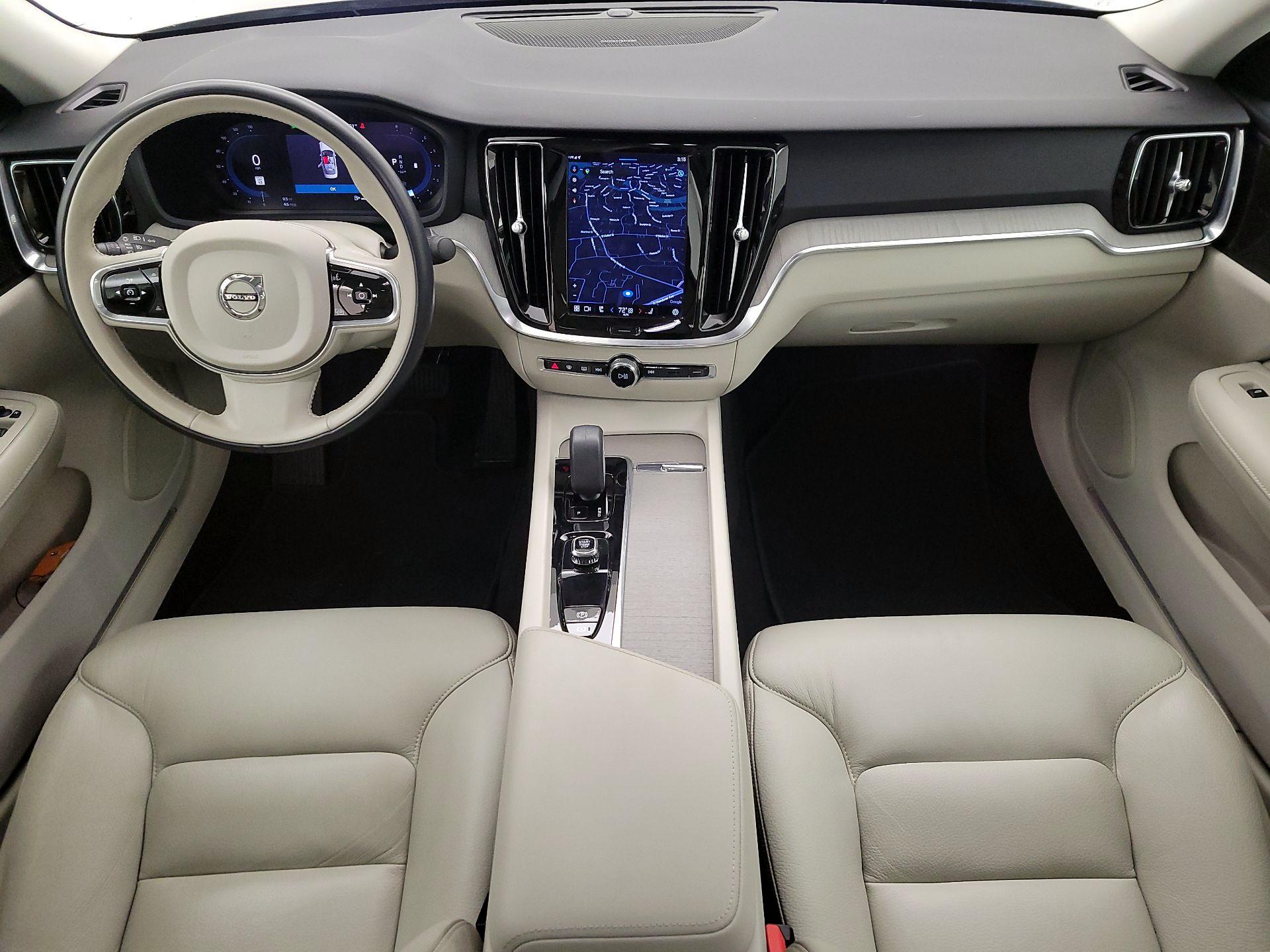 Thumbnail: 2023 Volvo S60 - 9