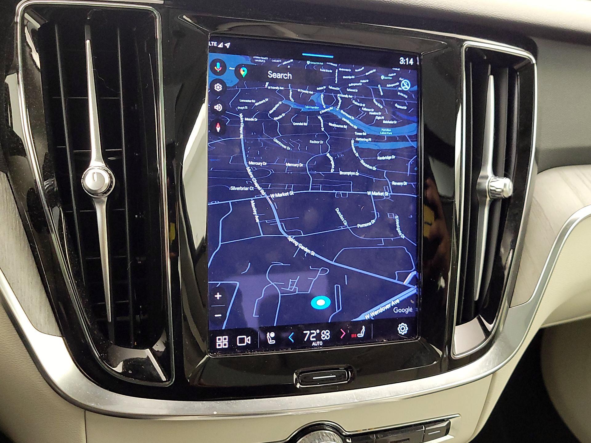 Thumbnail: 2023 Volvo S60 - 14