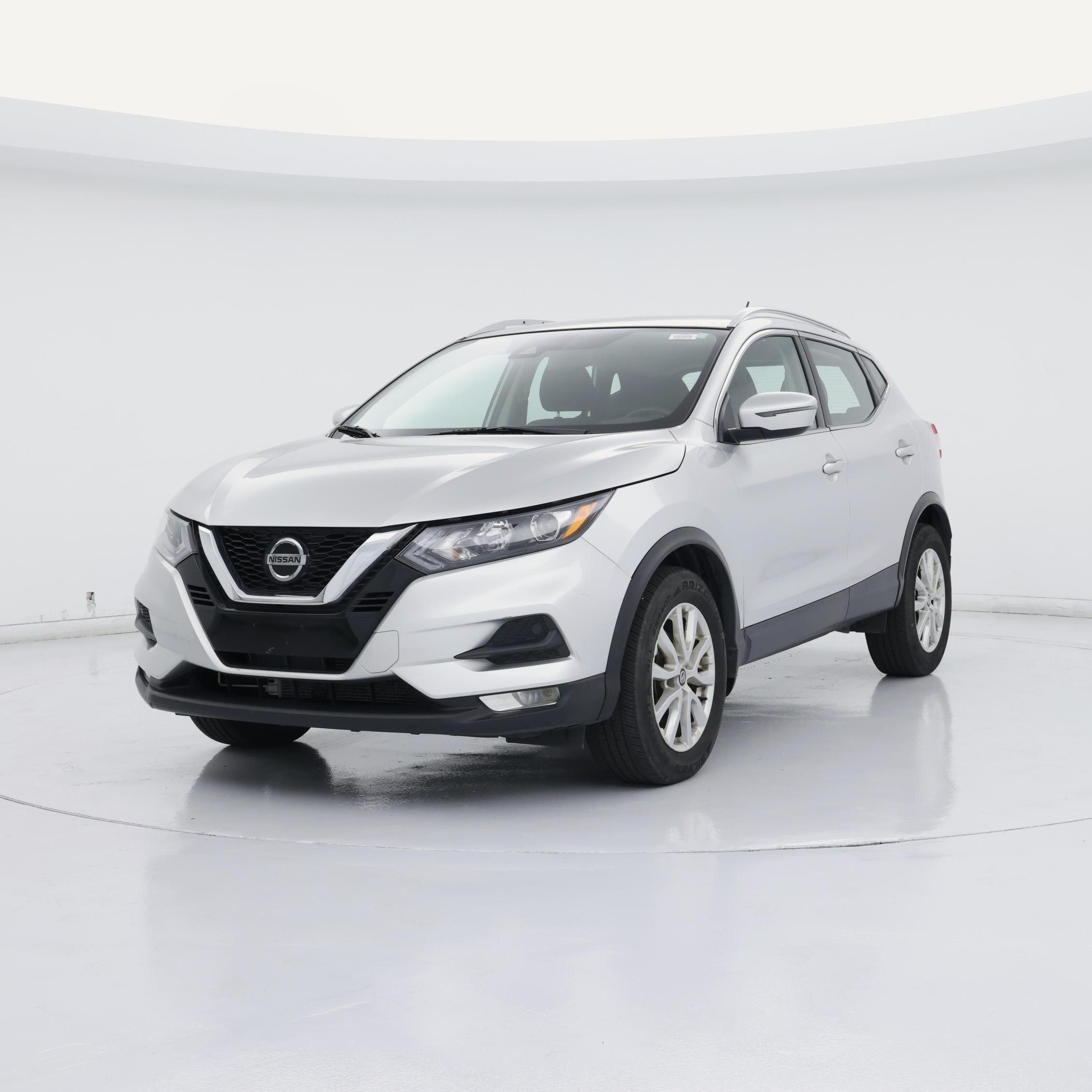 Thumbnail: 2020 Nissan Rogue Sport - 4